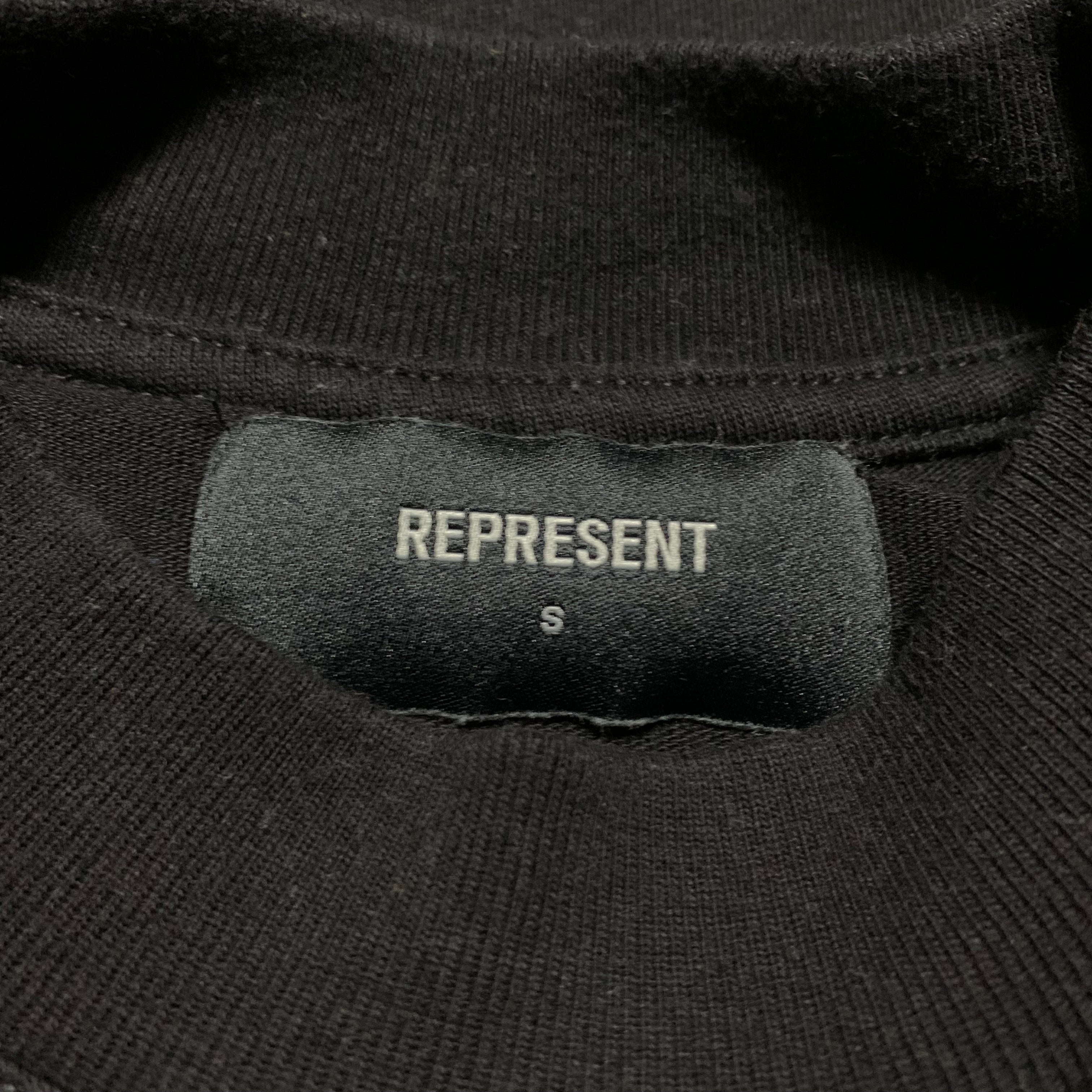 Represent Small Shark Jet Black Tee