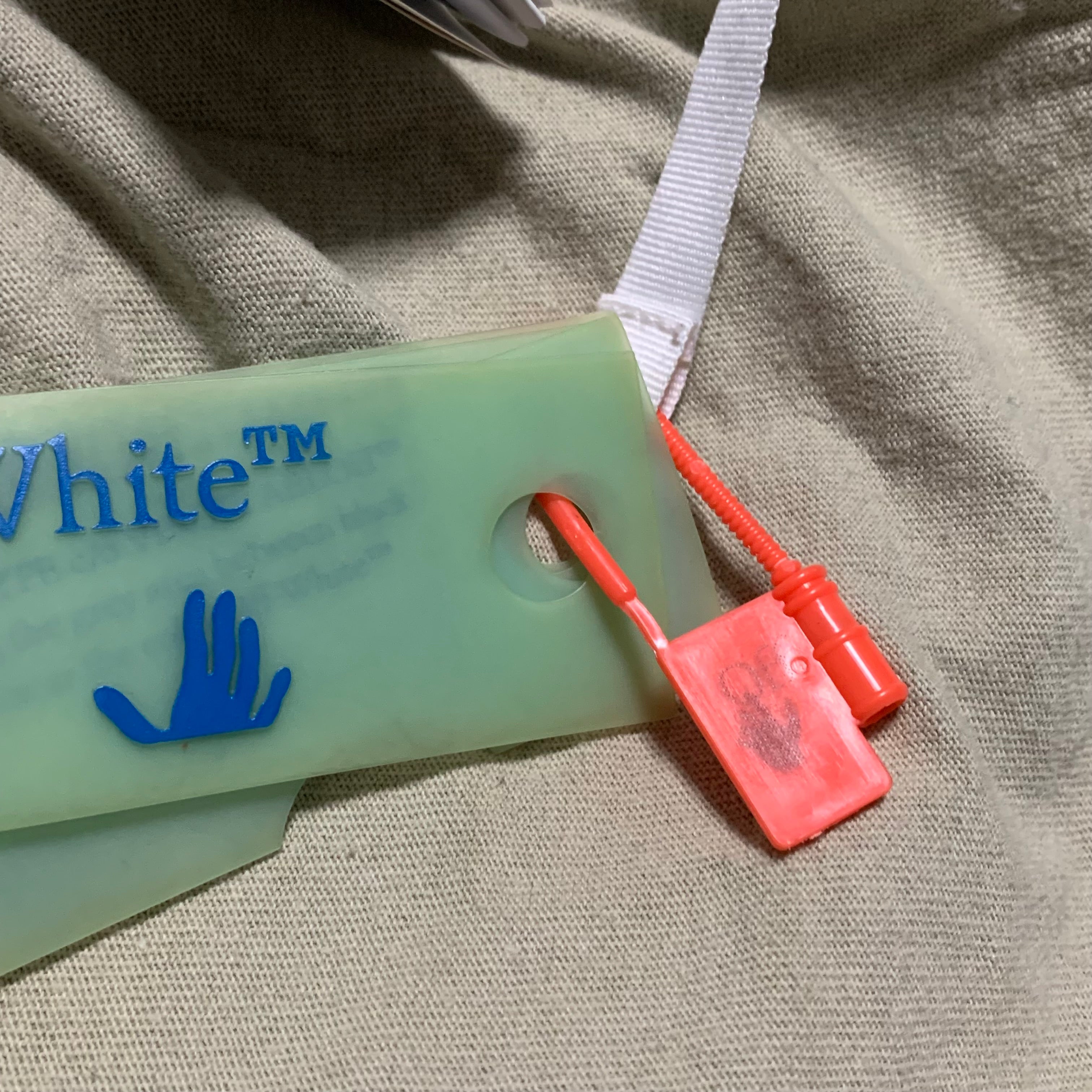 Off White Large Arrows Tab Beige Khaki Tee Virgil Abloh
