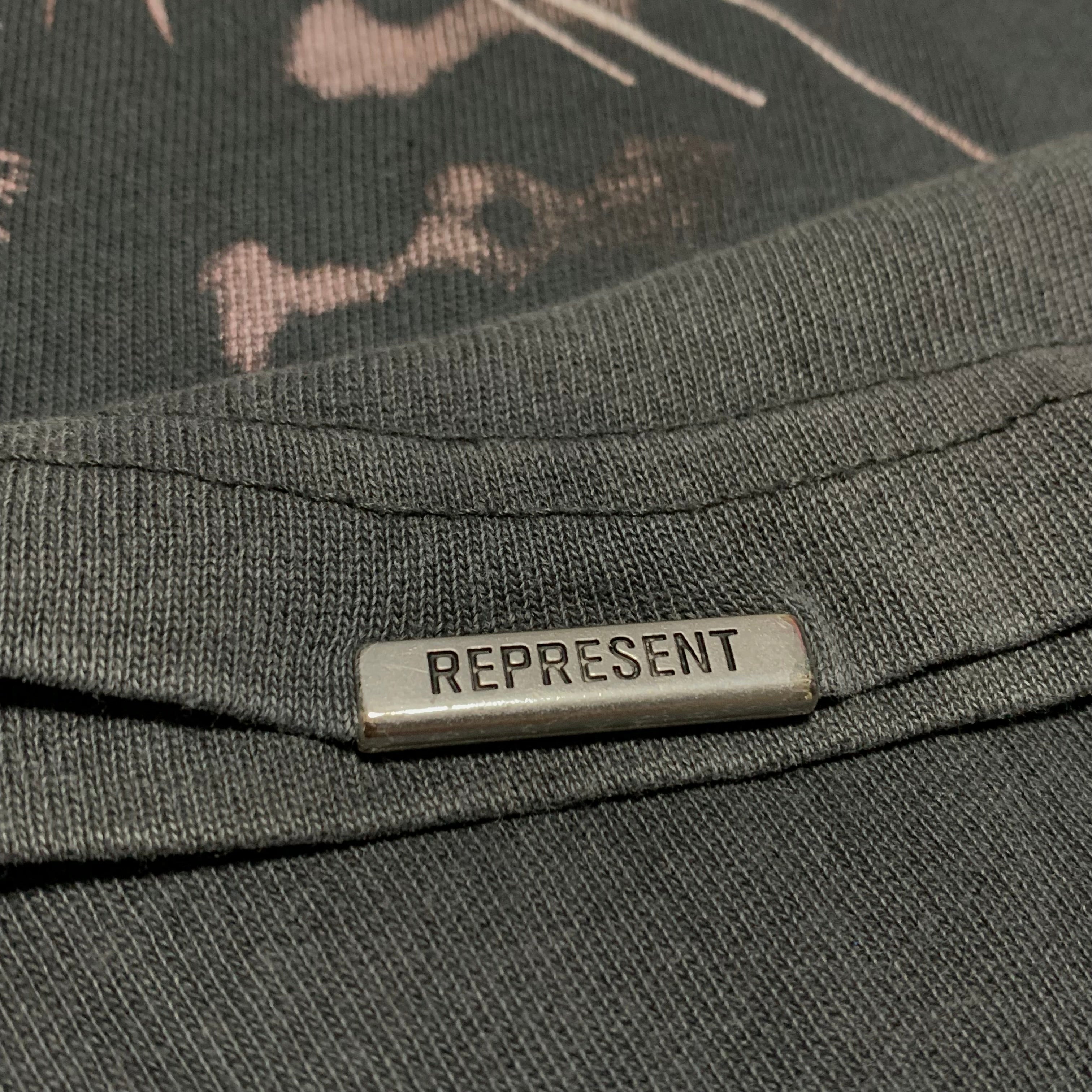 Represent XS Leopard Graphic Vintage Black Tee