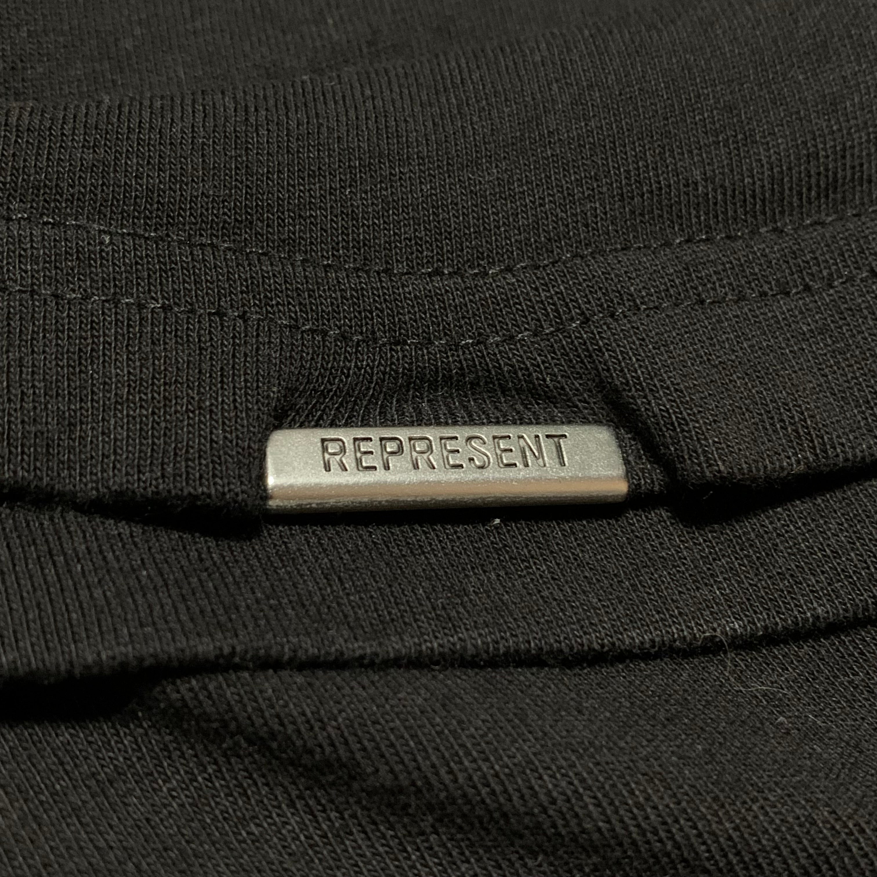 Represent Small Wit Graphic Jet Black Tee Gym