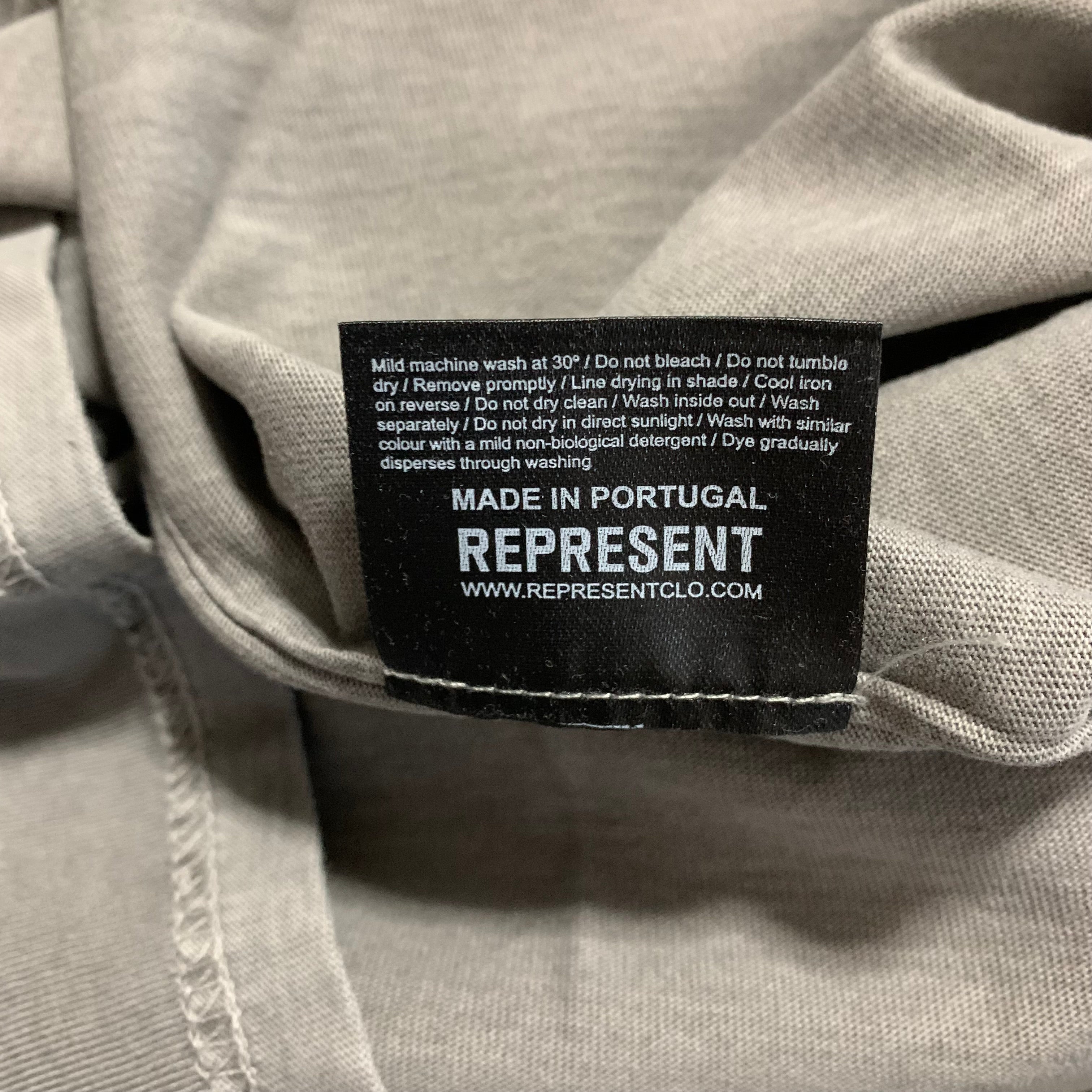 Represent Small Initial Small Ultimate Grey Tee