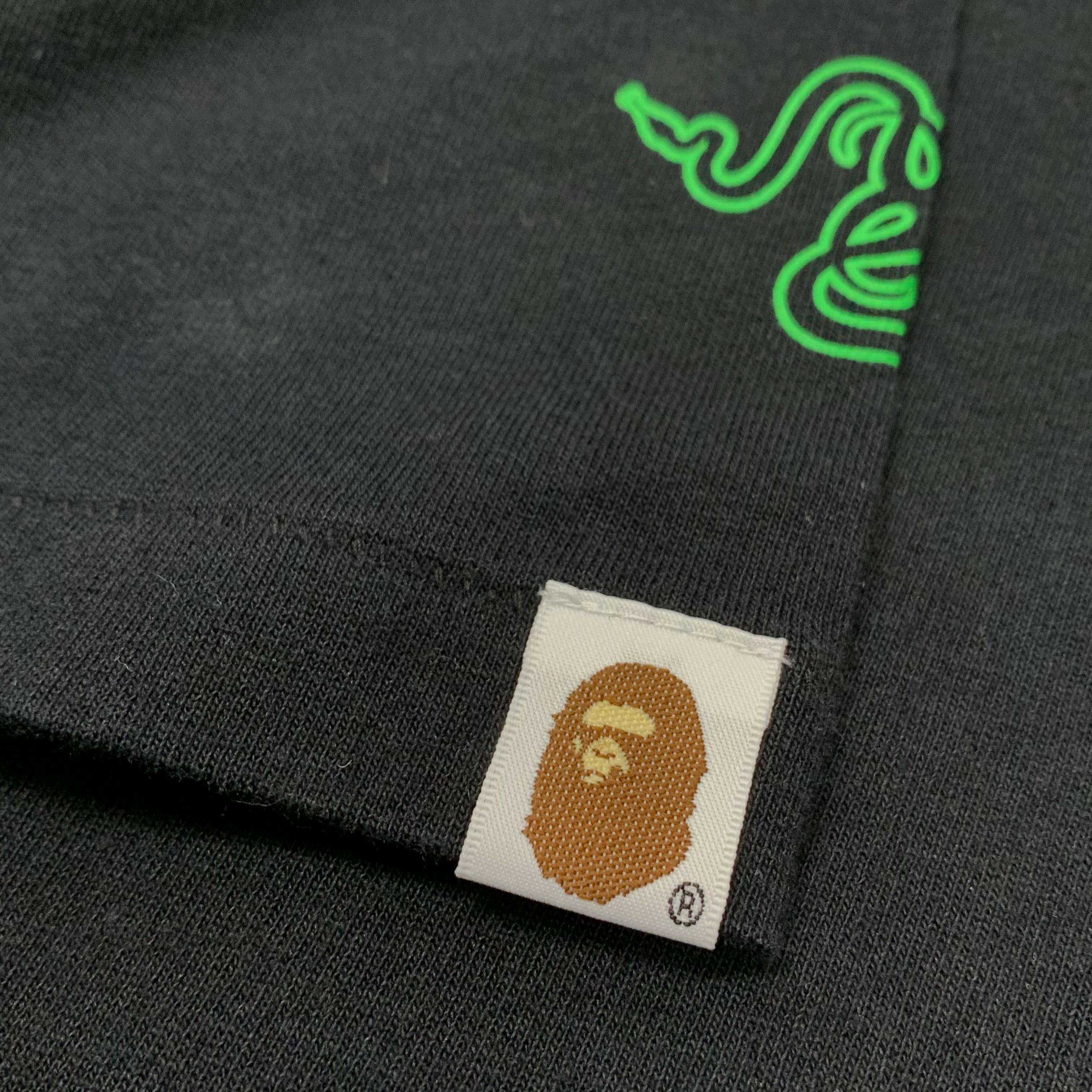 Bape Medium Tee Razor Neon Camo Ape Head Black T-Shirt A Bathing Ape