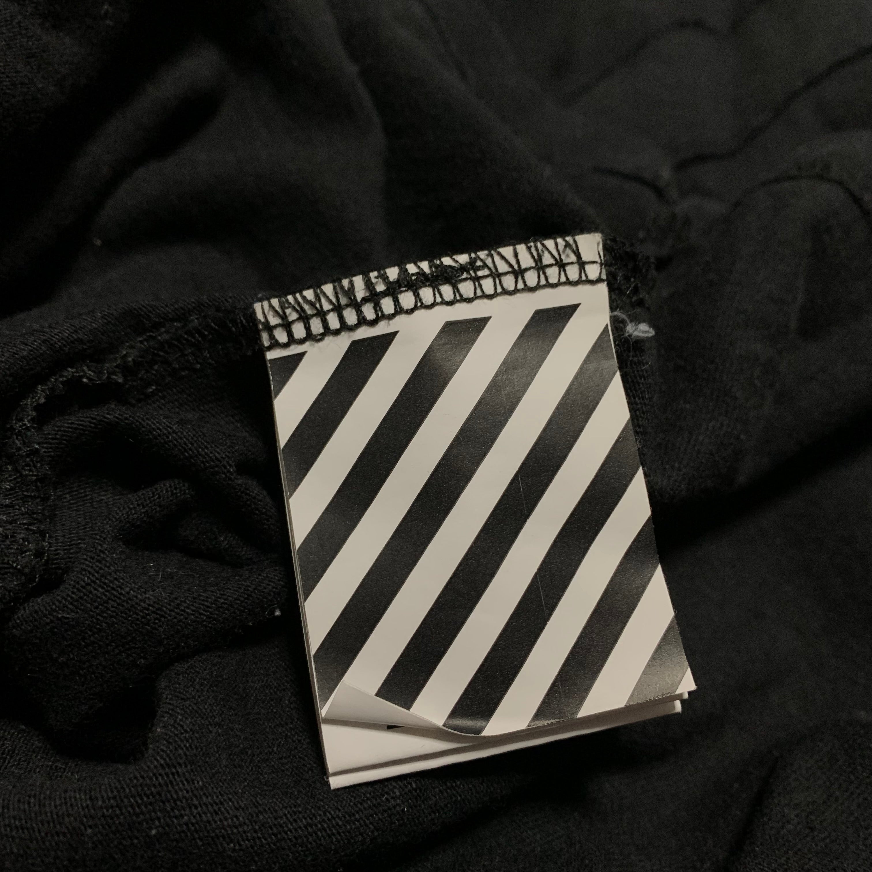 Off White Medium Arrows Graphic Black Tee Virgil Abloh