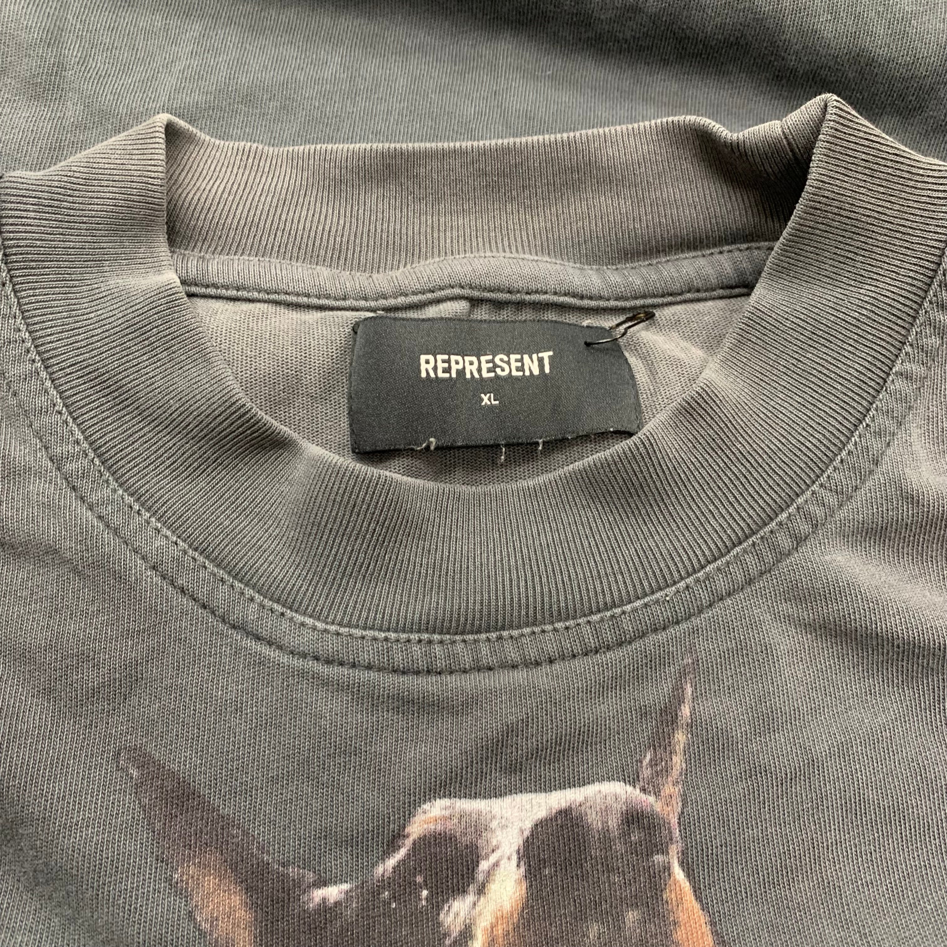 Represent XL Tee Thoroughbred Dog Vintage Black T-Shirt