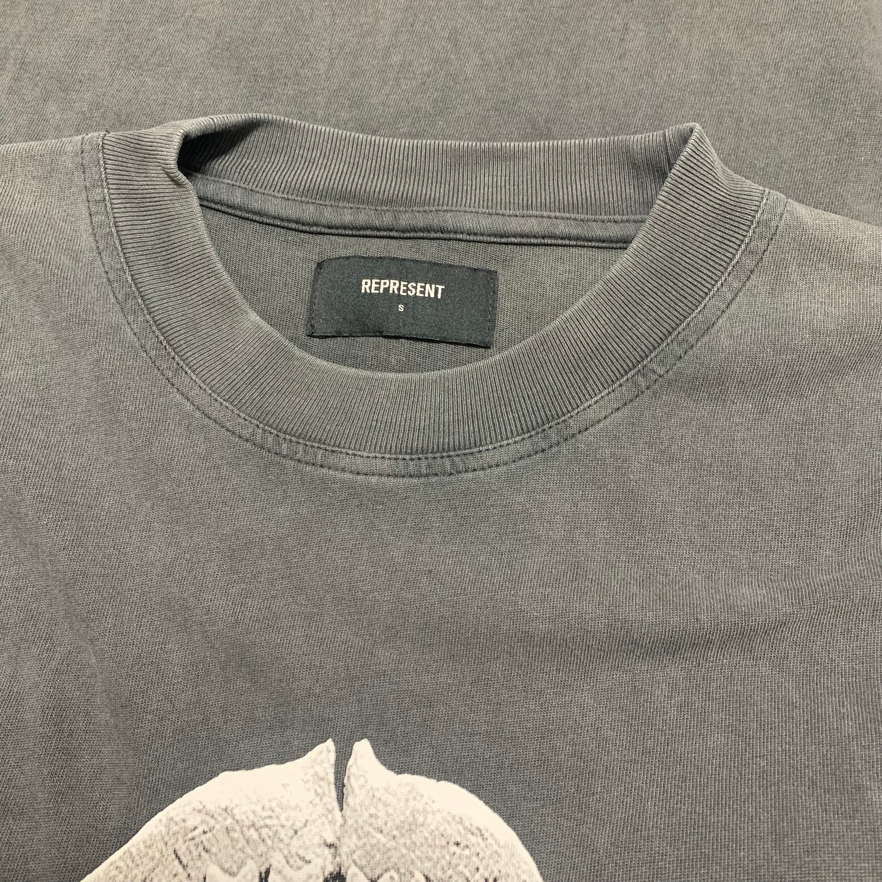 Represent Small JAWS Vintage Grey Oversized Tee Shark