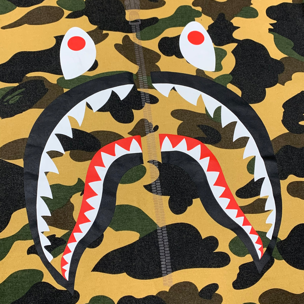 Bape 2XL Tee Shark Yellow 1st Camo A Bathing Ape XXL