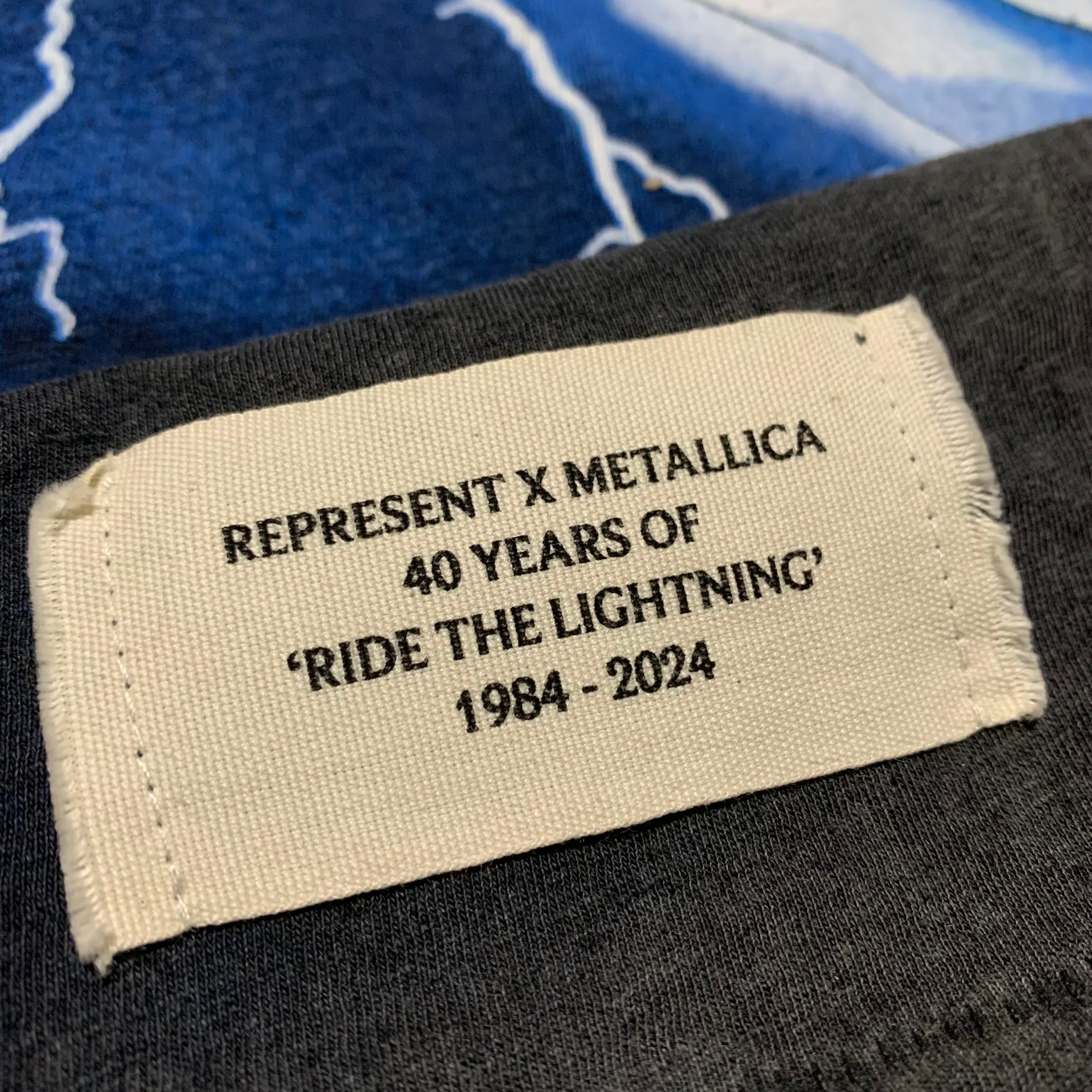 Represent x Metallica XS Ride The Lighting Vintage Grey Tee