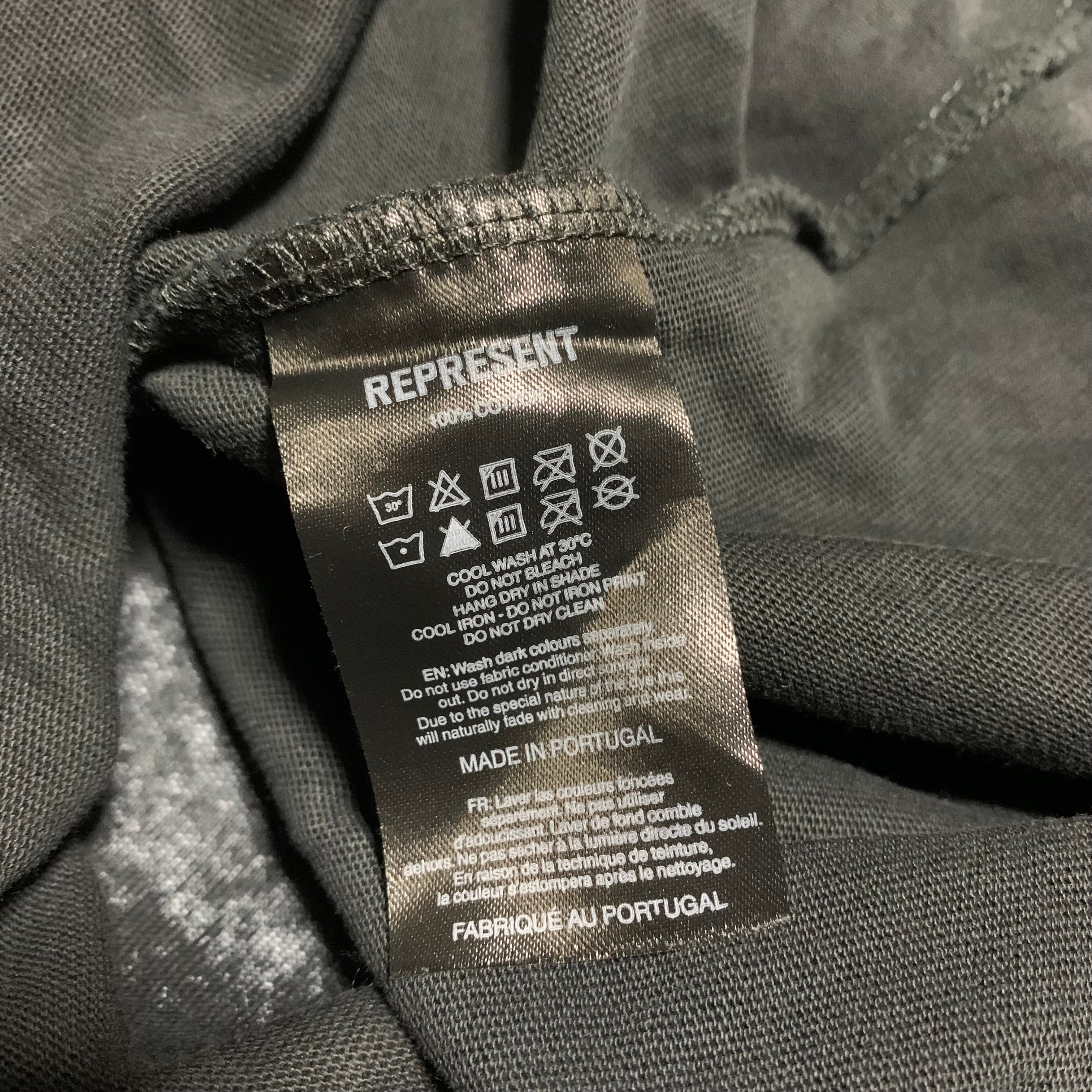 Represent Medium Horizons Aged Black Tee