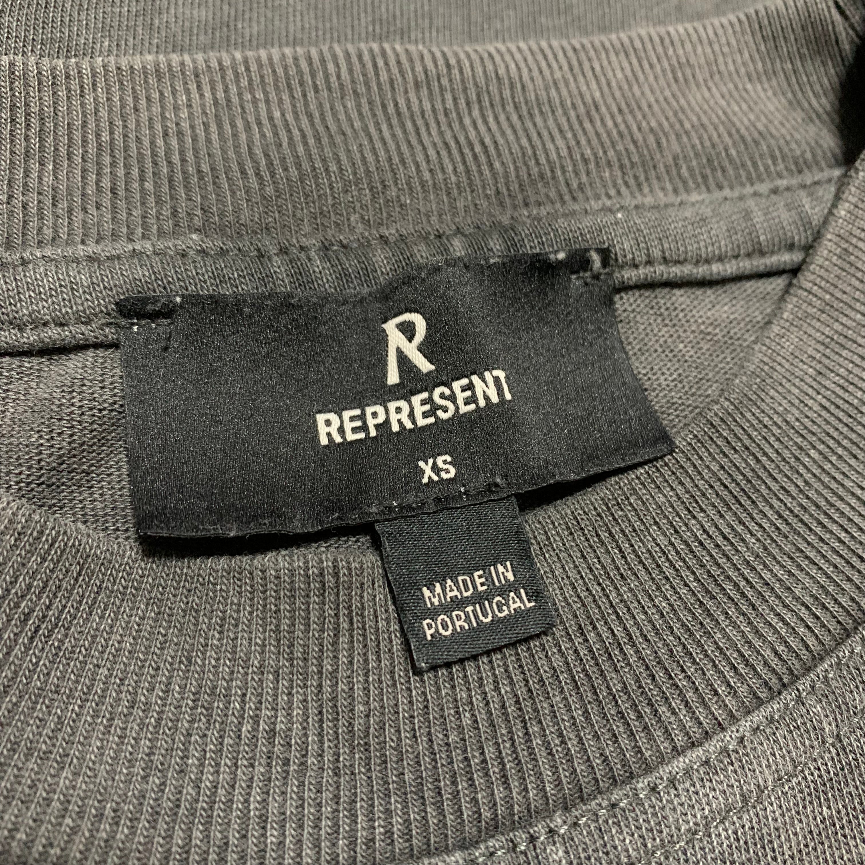 Represent XS JAWS Vintage Grey Tee Shark