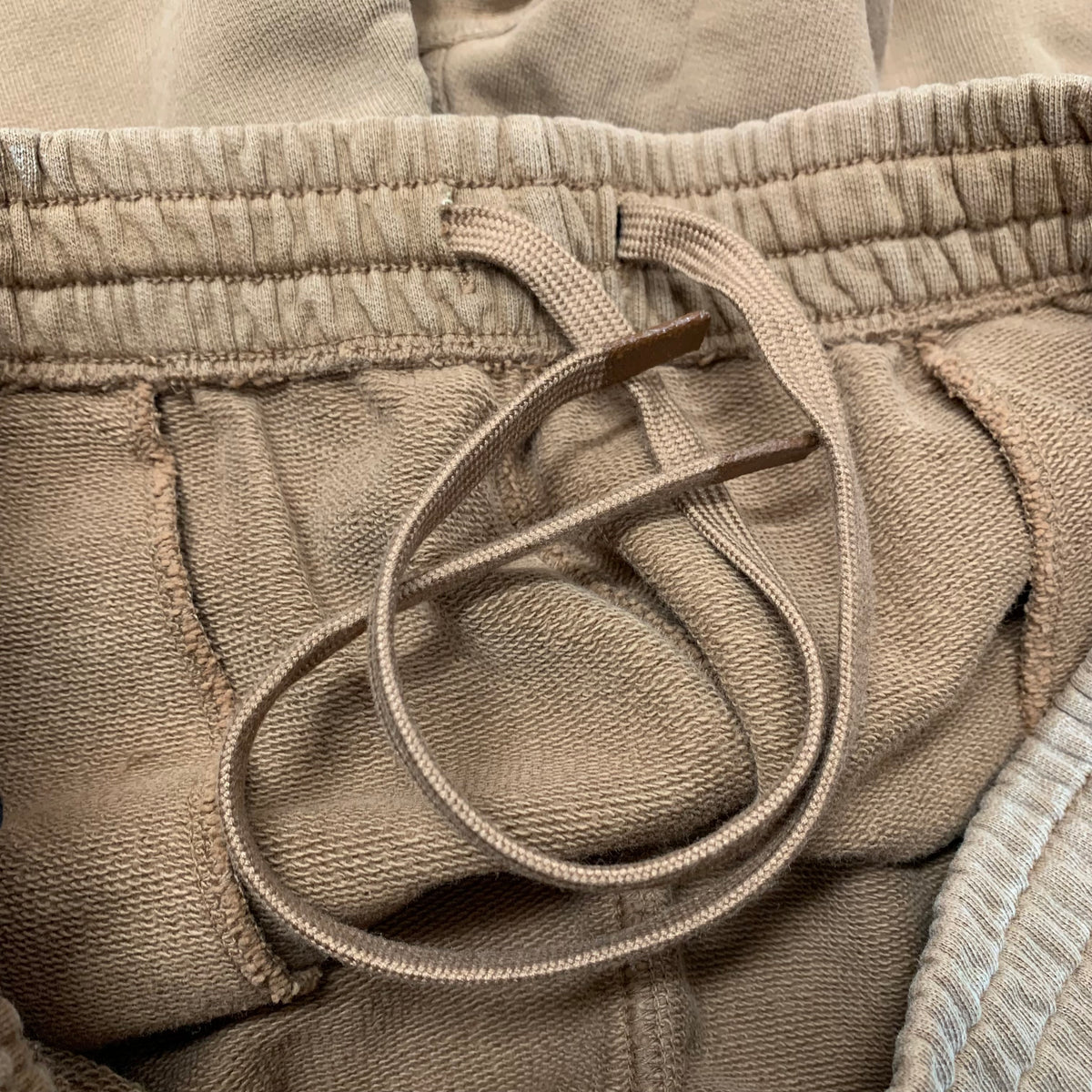 Represent Large Shorts 247 Motion Rust Jogger