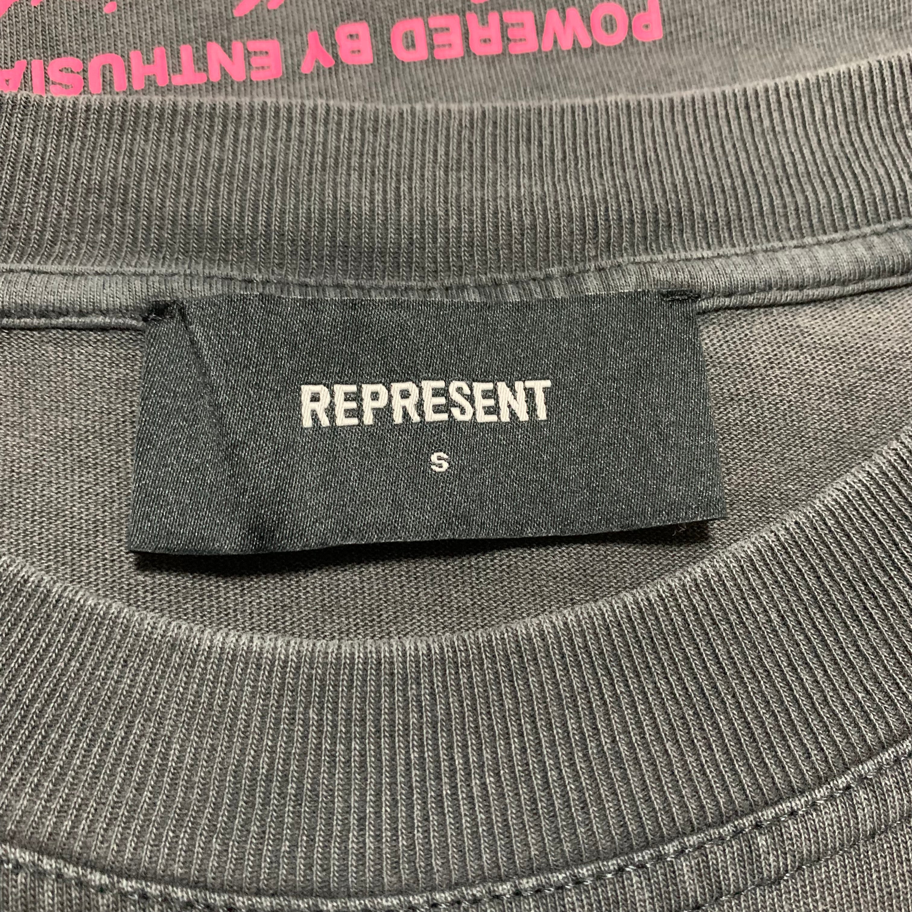 Represent Small Owners Club Vintage Grey Tee Pink