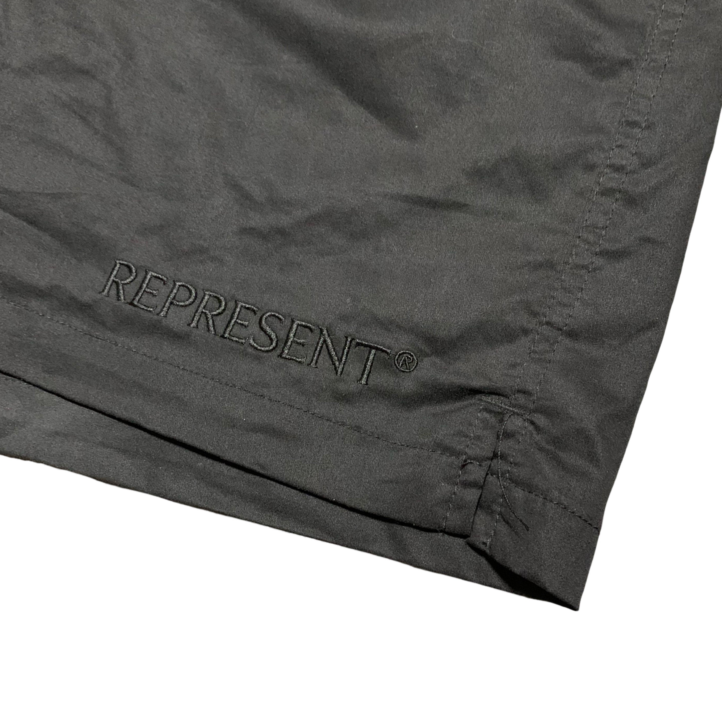Represent Medium Shorts Black Bottoms Logo