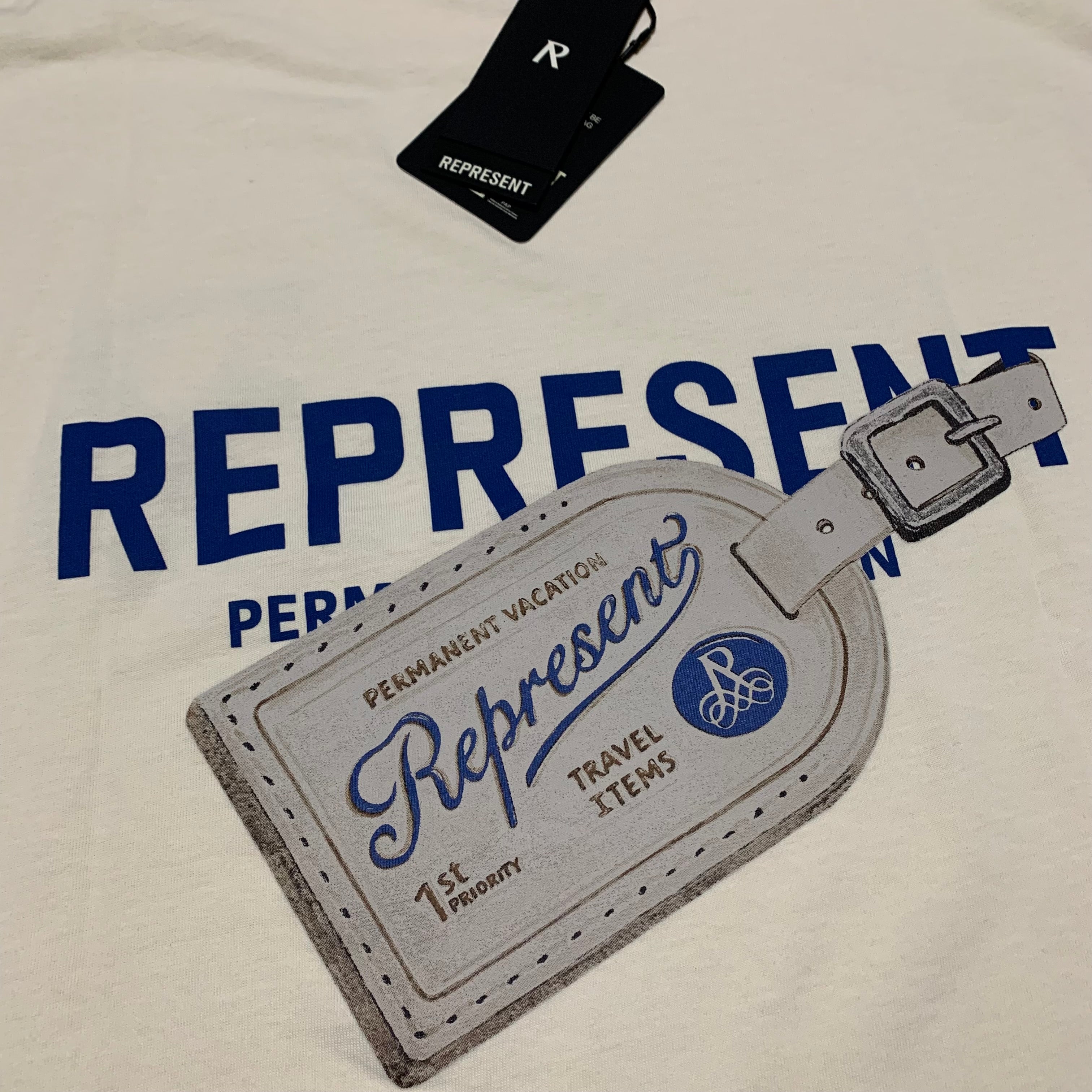 Represent Medium Luggage Tag Antique White Tee