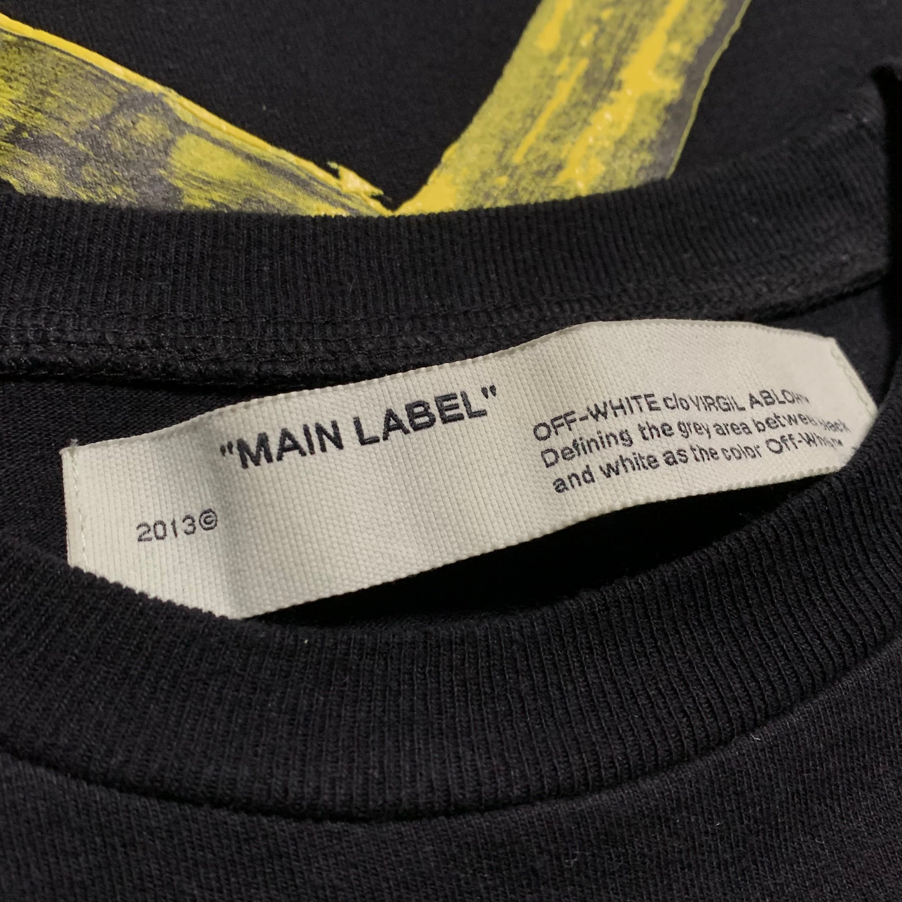 Off White XS Yellow Acrylic Arrows Black Tee Virgil Abloh