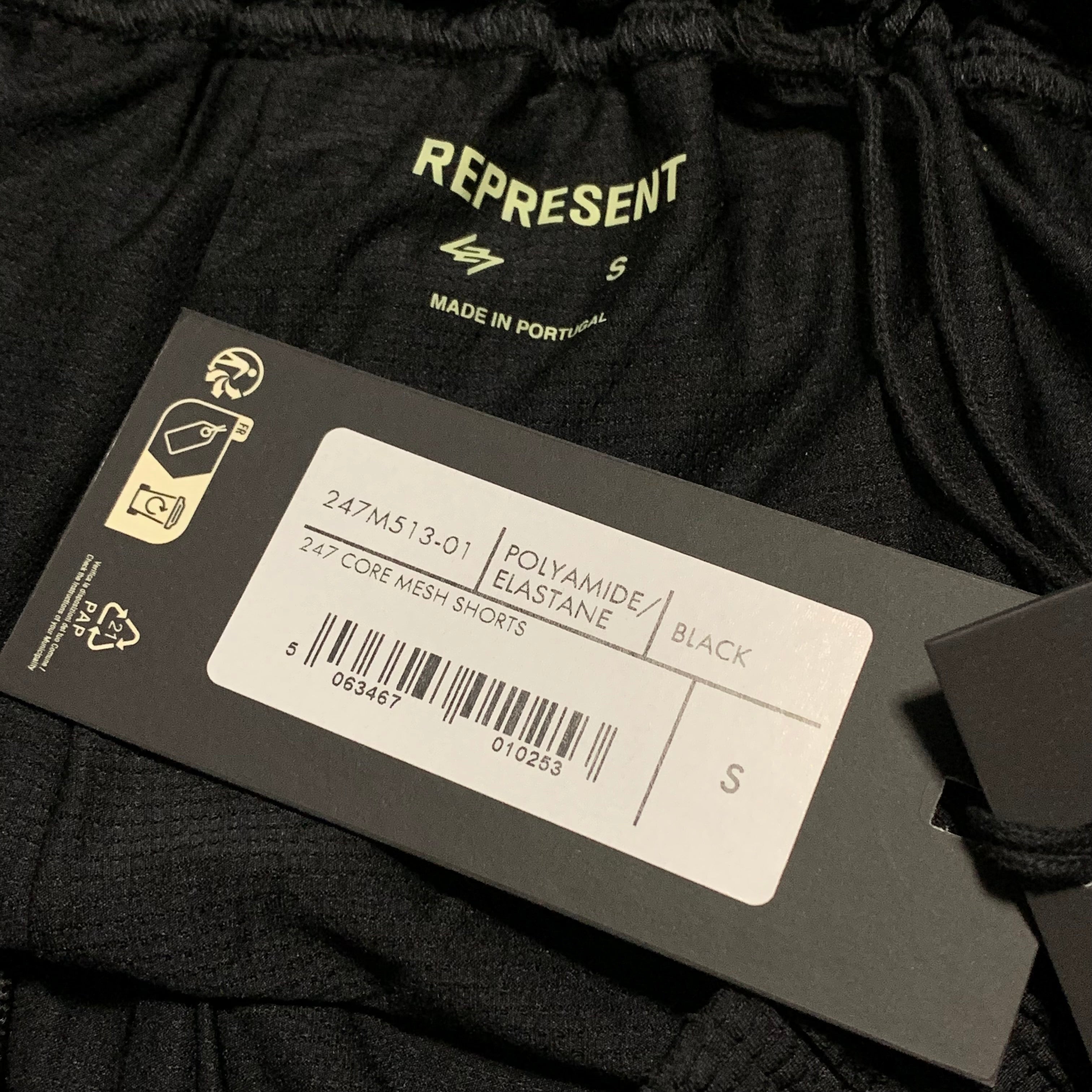 Represent Small Shorts Black Bottoms 247