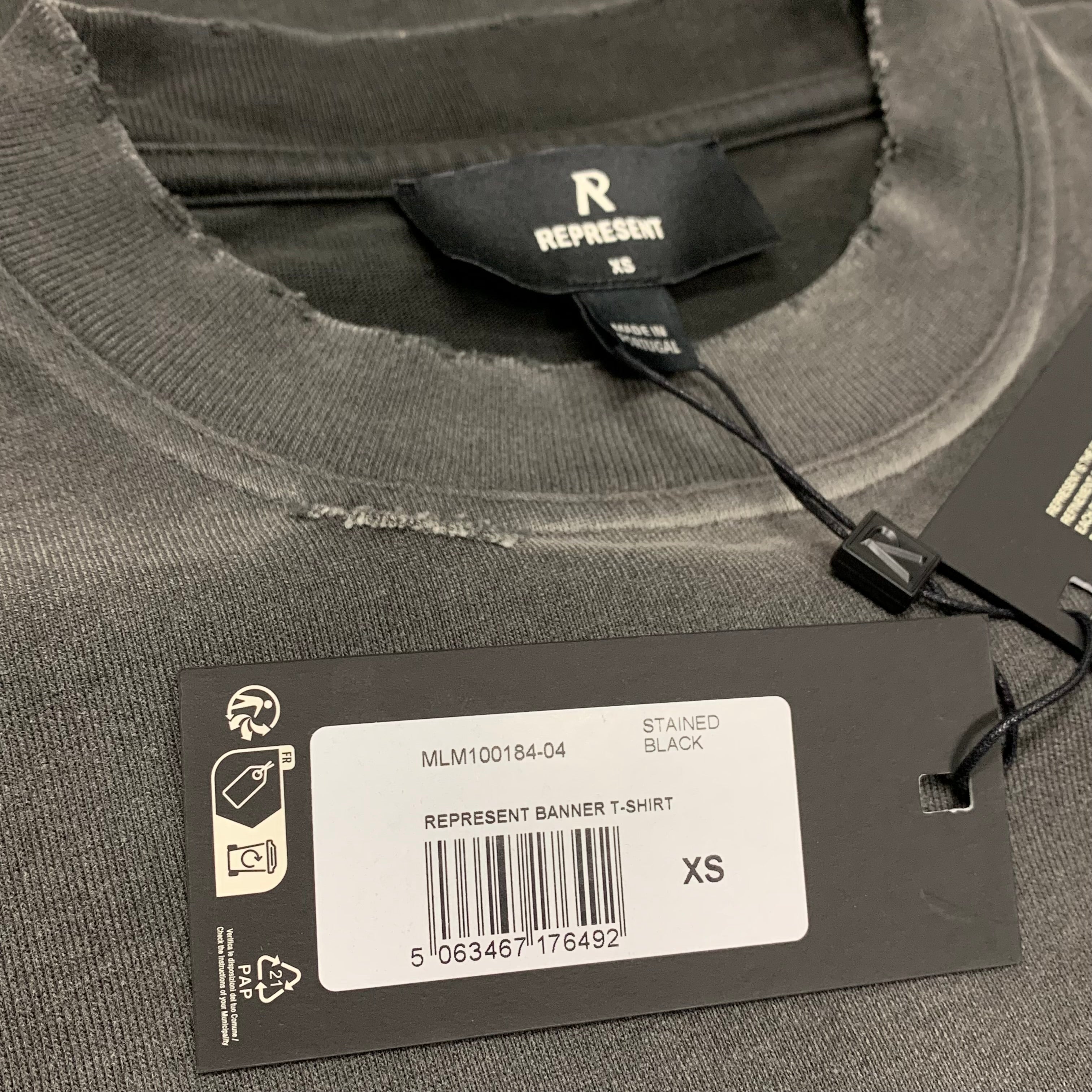 Represent XS Tee Banner Stained Black T-Shirt