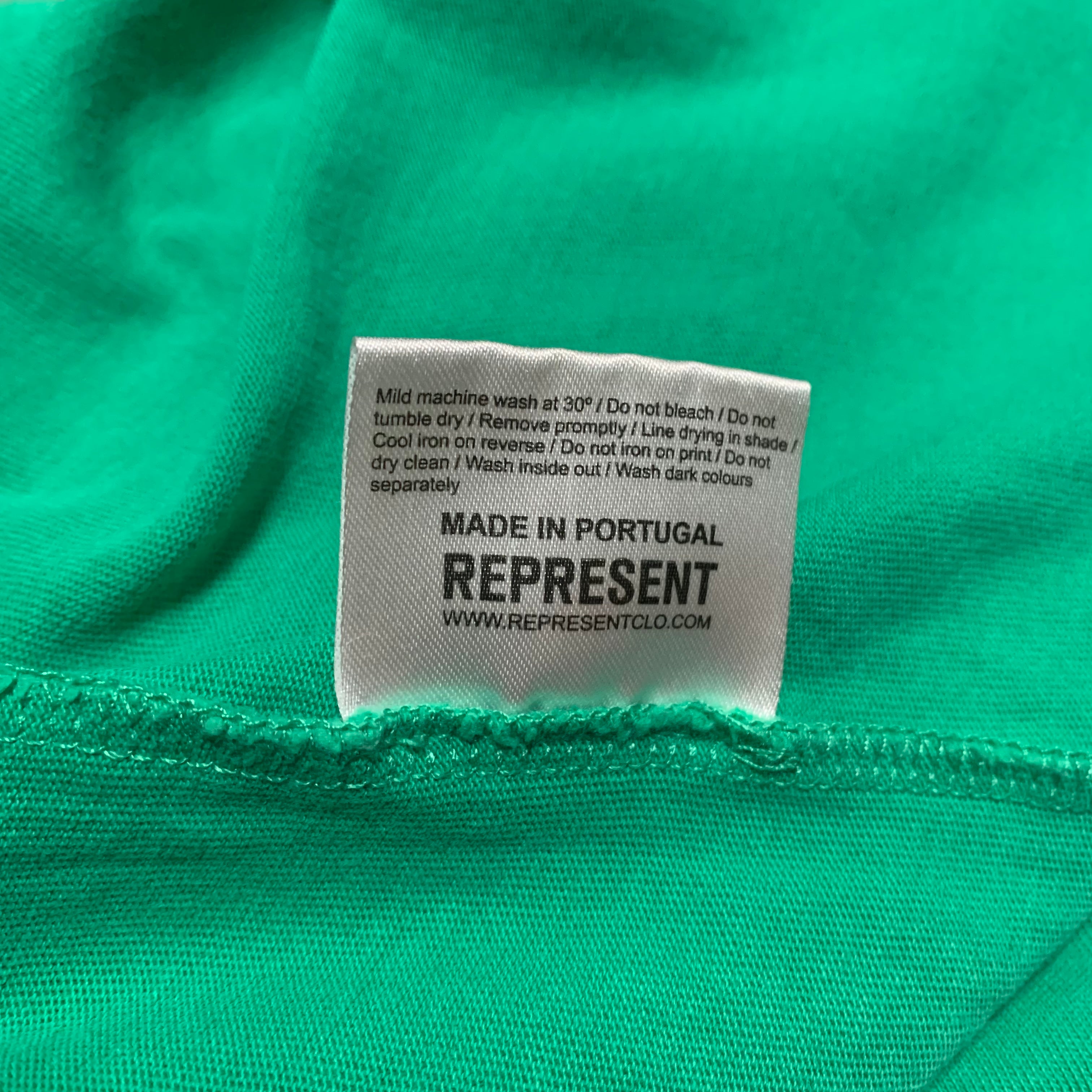 Represent Medium Owners Club Island Green Tee