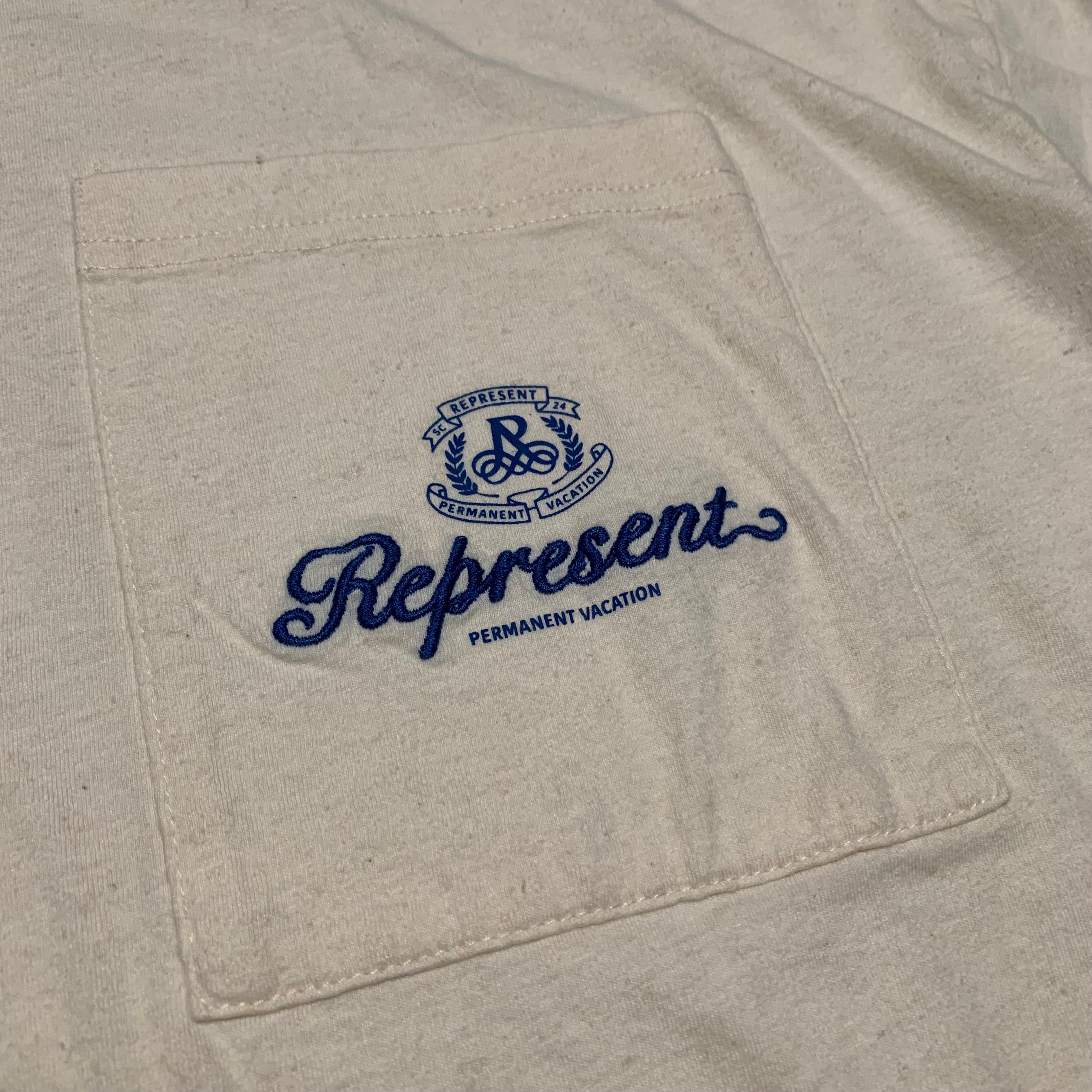 Represent XS Permanent Vaction Pocket Tee Antique White Tee