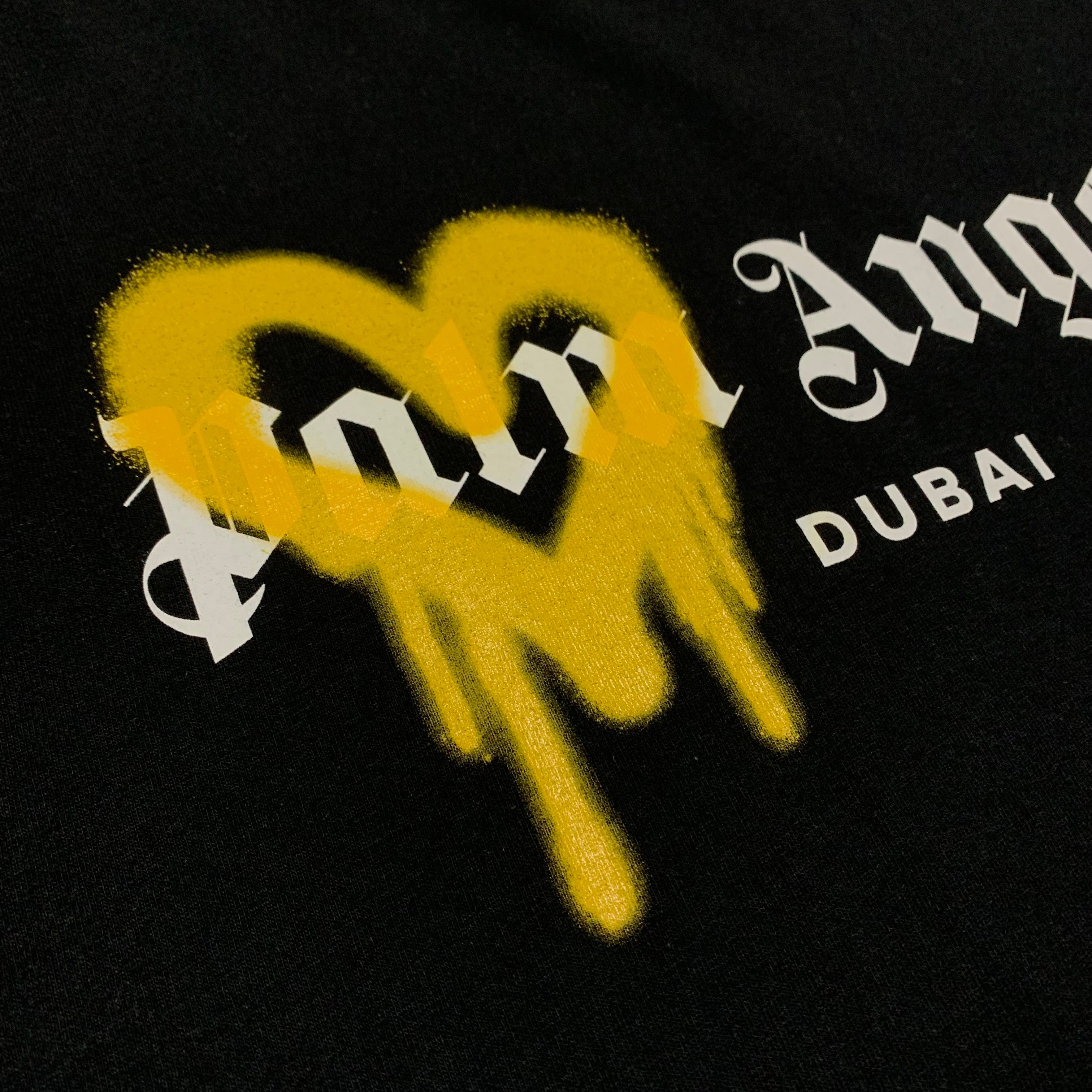 Palm Angels Small Dubai Sprayed Heart Black Tee