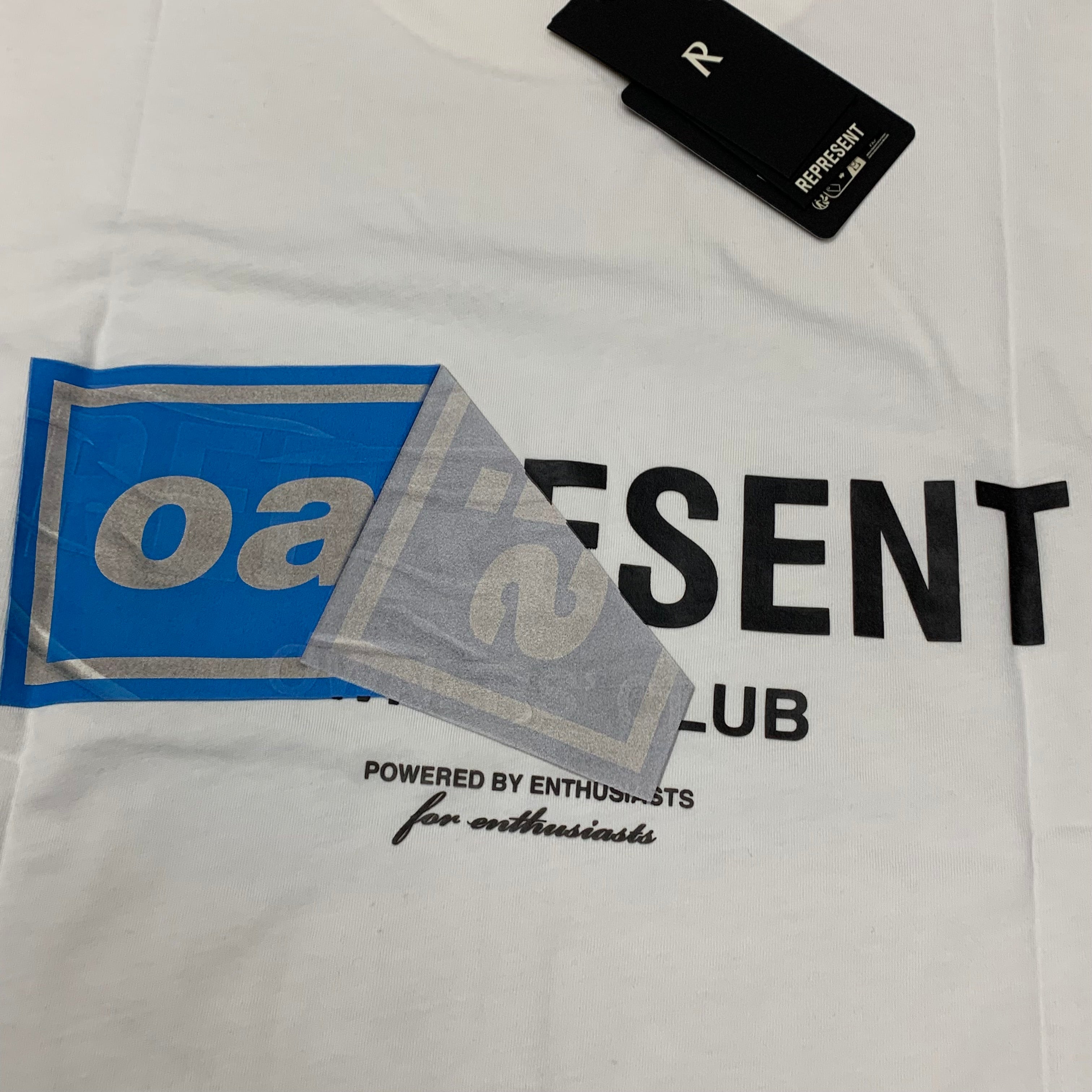 Represent Medium Tee Oasis Owners Club Flat White T-Shirt