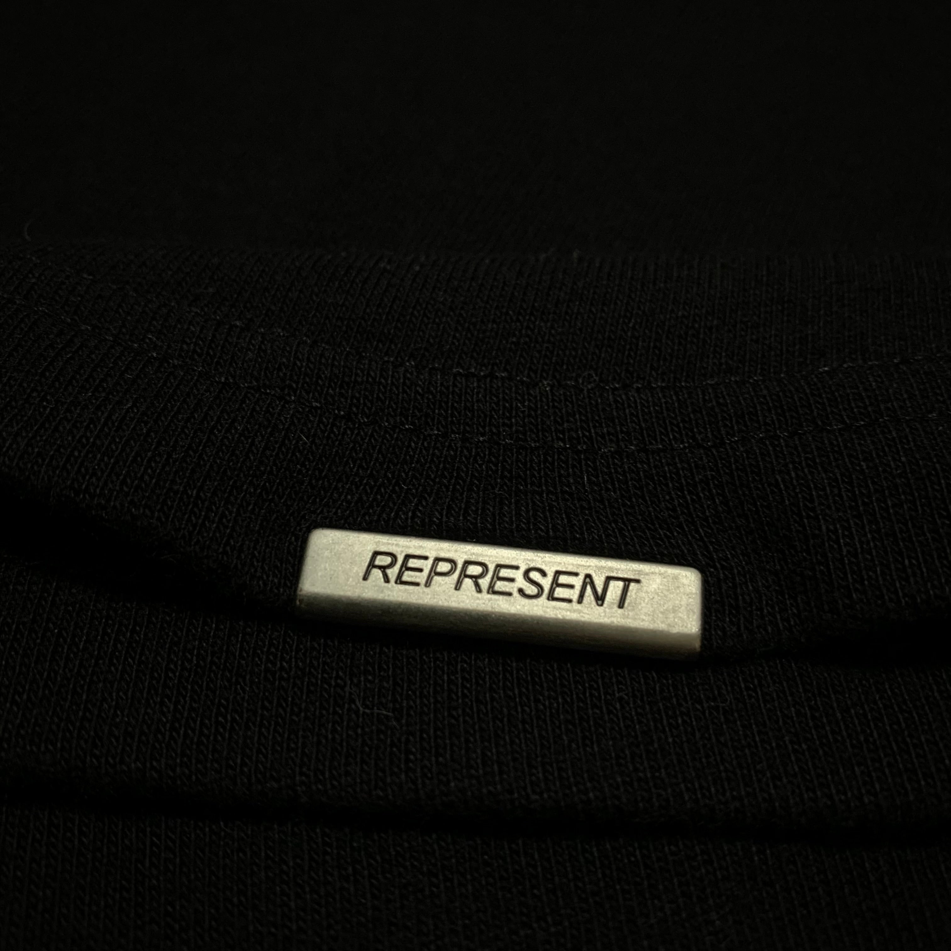 Represent Large Logo Jet Black Tee