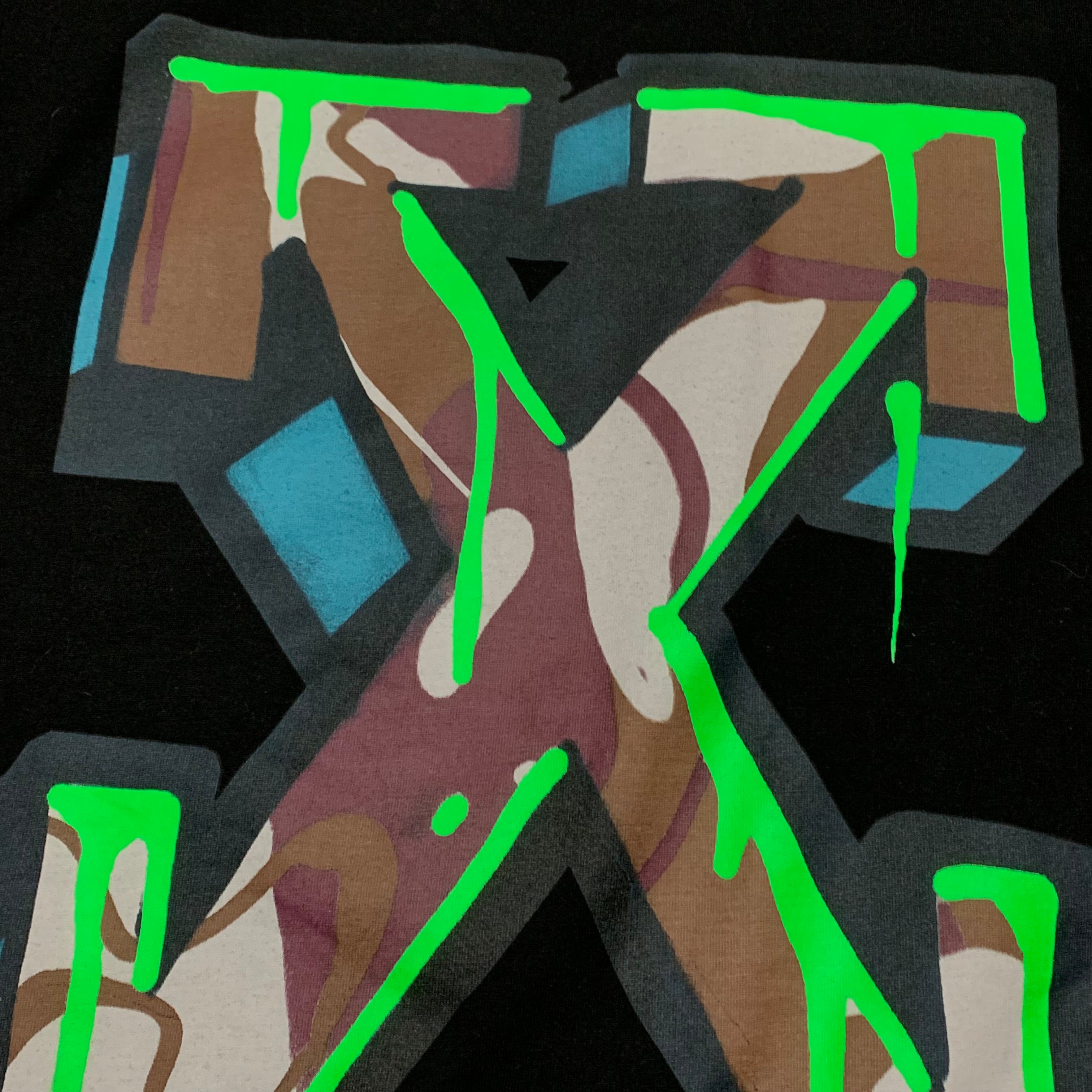 Off White Medium Neen Arrow Skate Black Tee Virgil Abloh