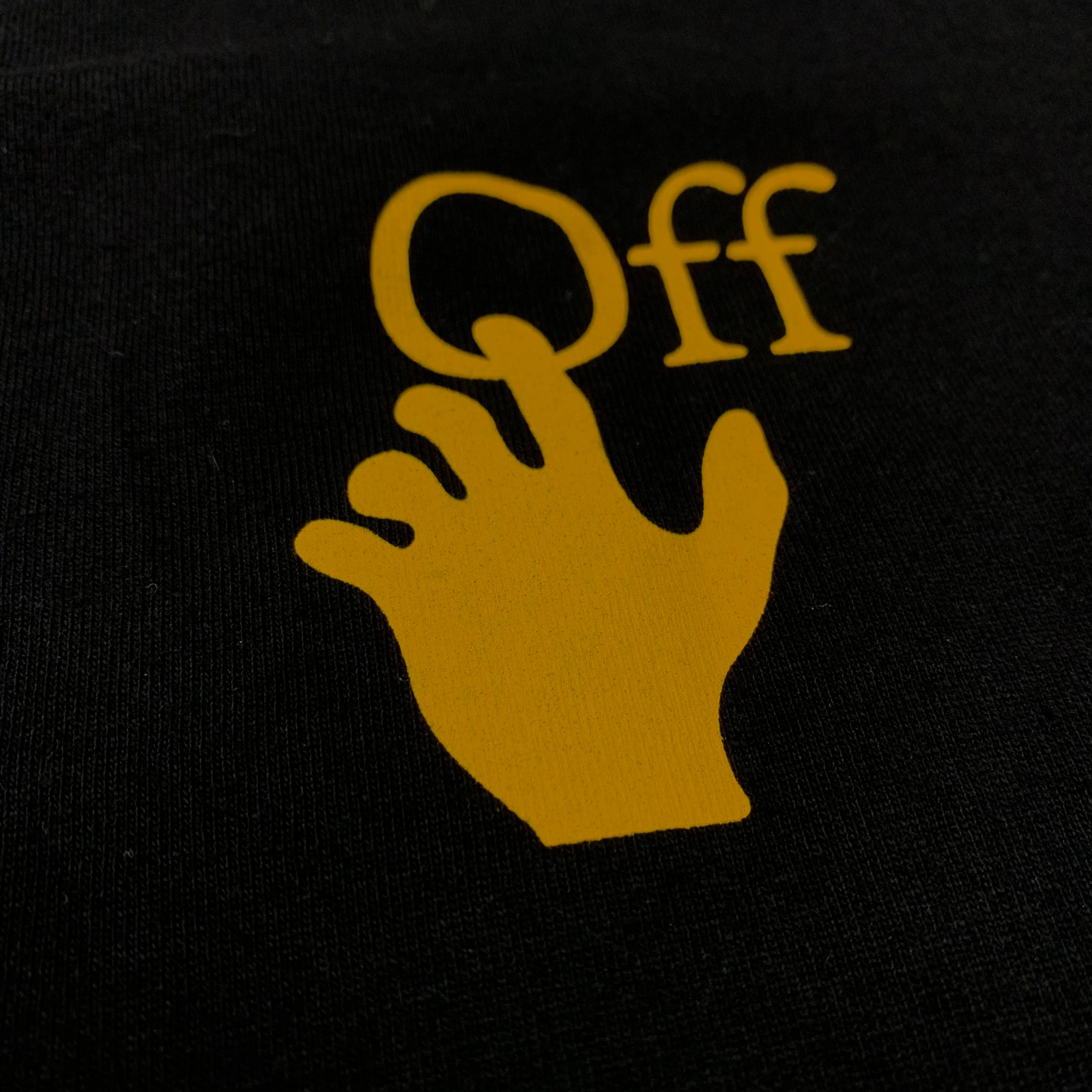Off White Medium Tee Caravaggio Graphic Black T-Shirt