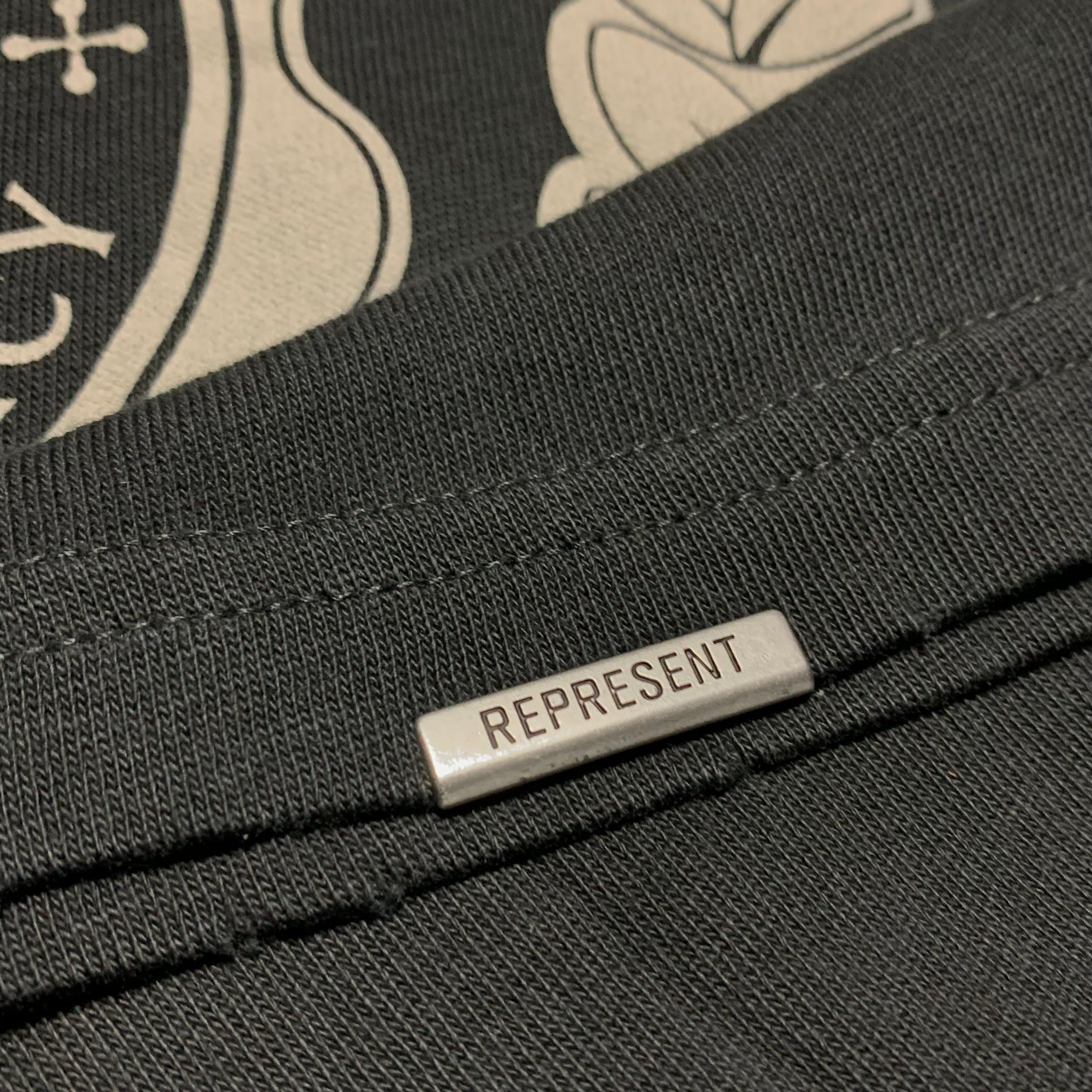 Represent XXS Legacy Crest Stained Black Tee