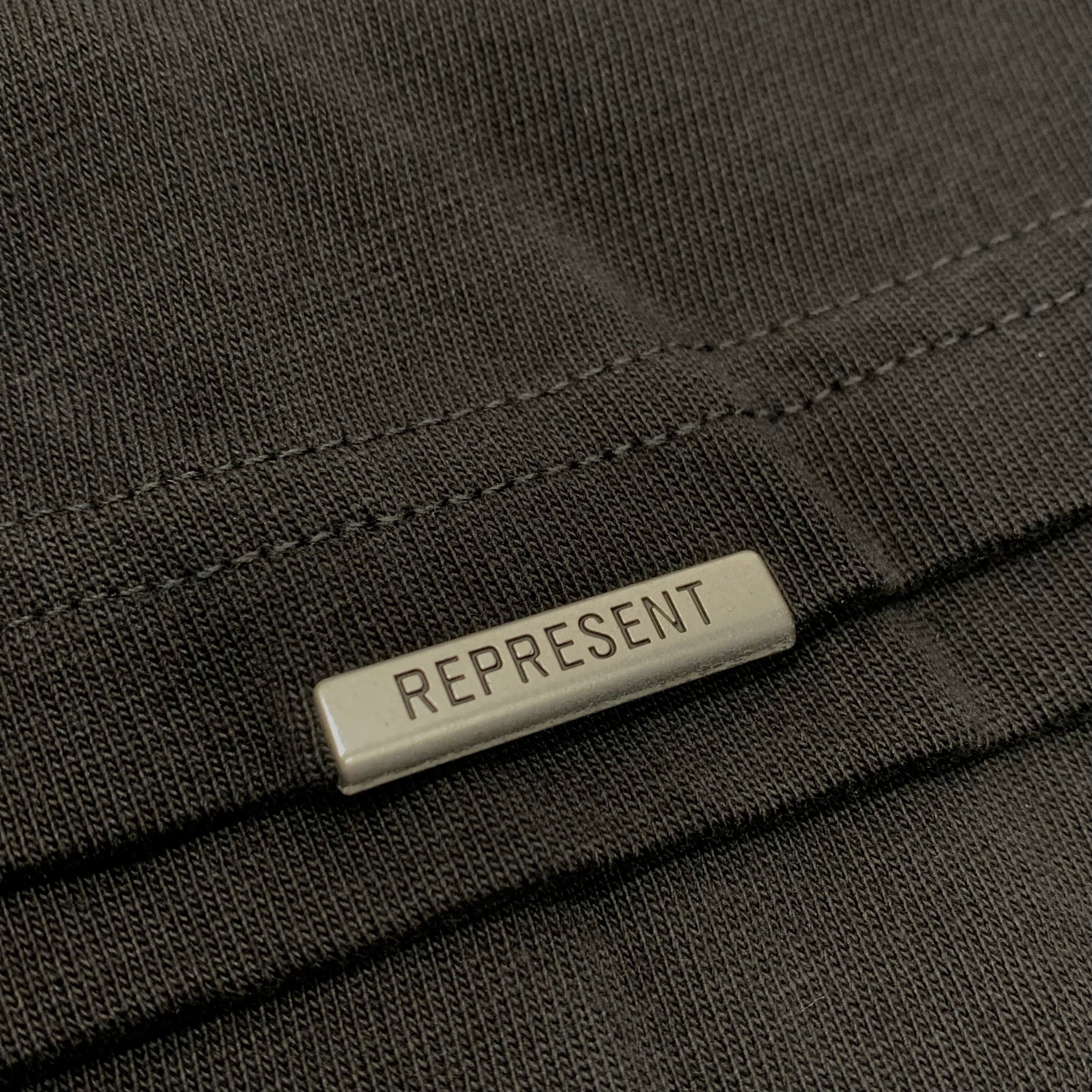Represent Medium Tee Luggage Tag Jet Black T-Shirt