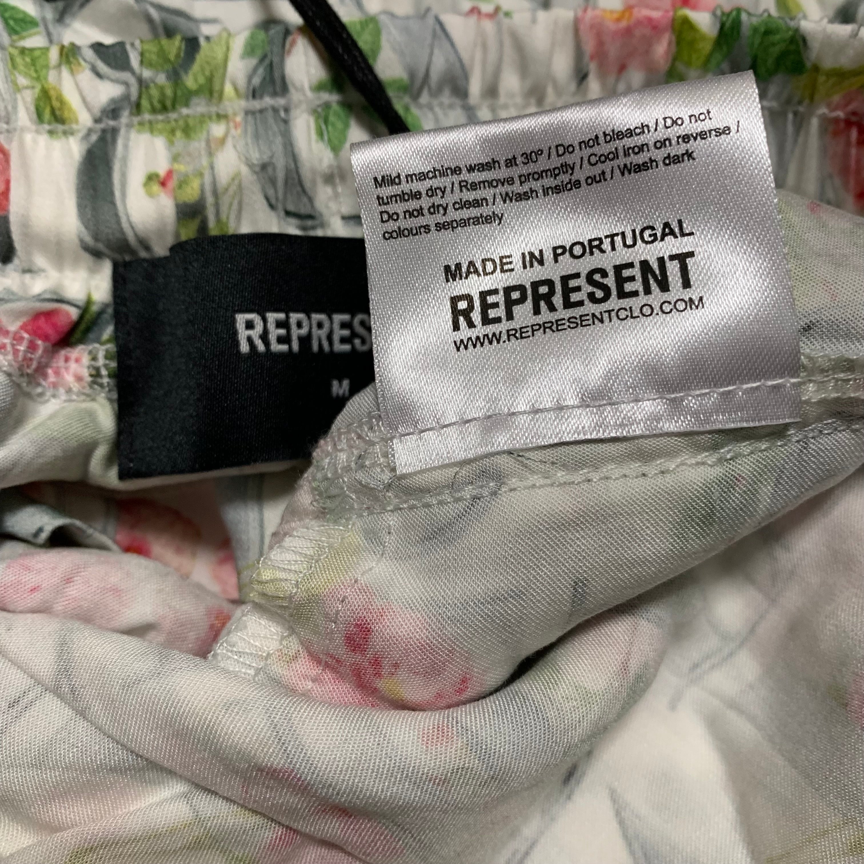 Represent Medium Shorts White Floral Bottoms