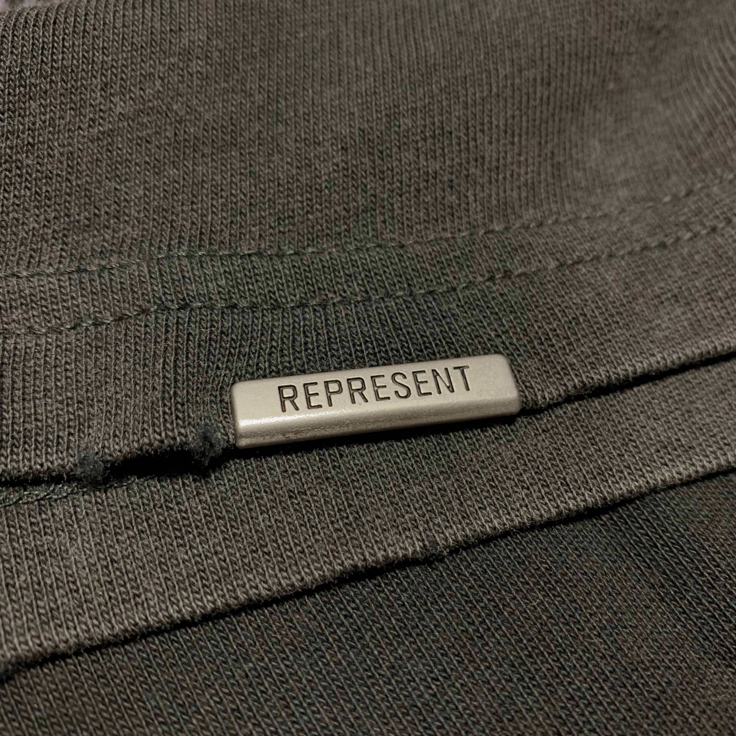 Represent Medium Shark Vintage Black Tee Only The Strong Survive