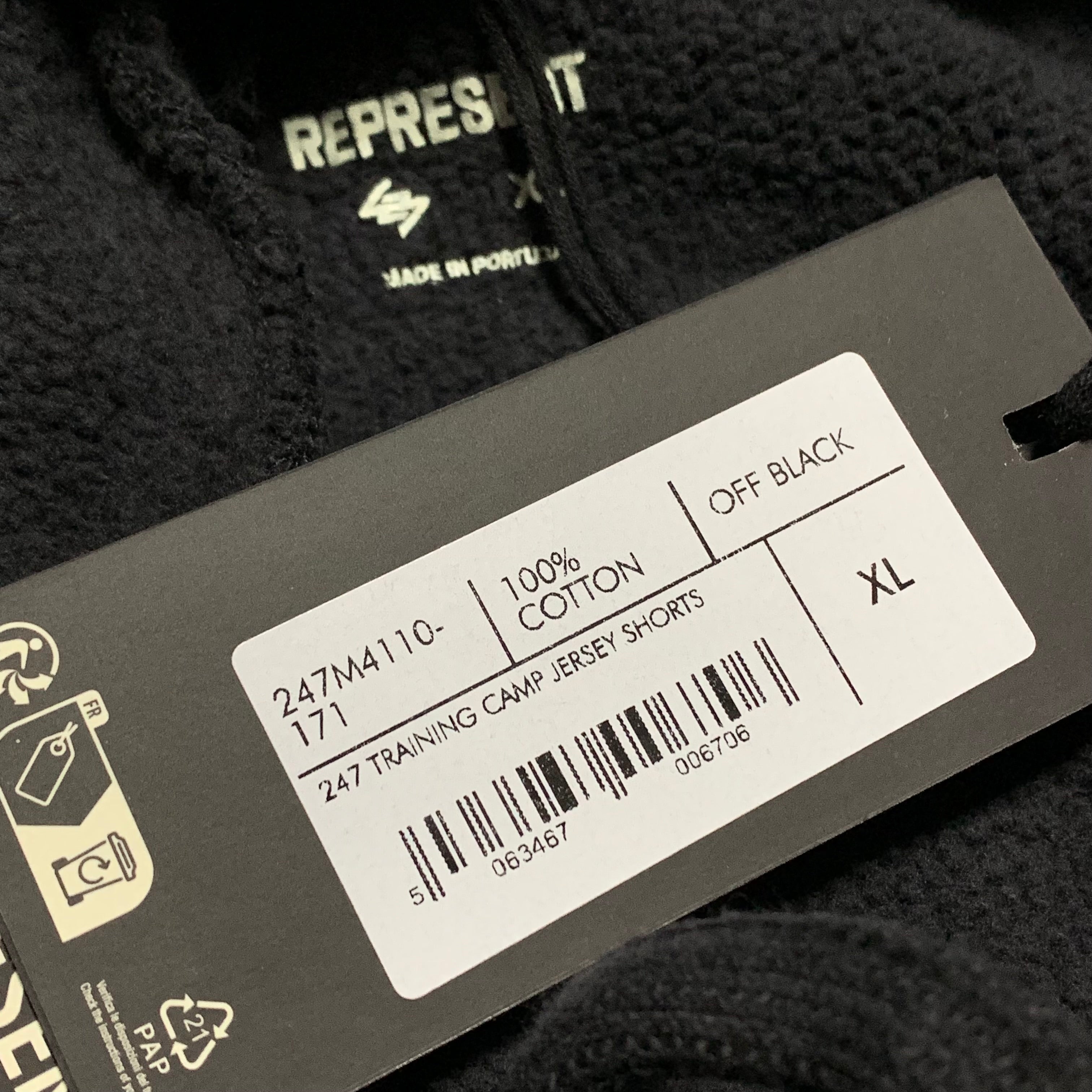 Represent XL Shorts 247 Everlast Training Camp Jersey Off Black Bottoms