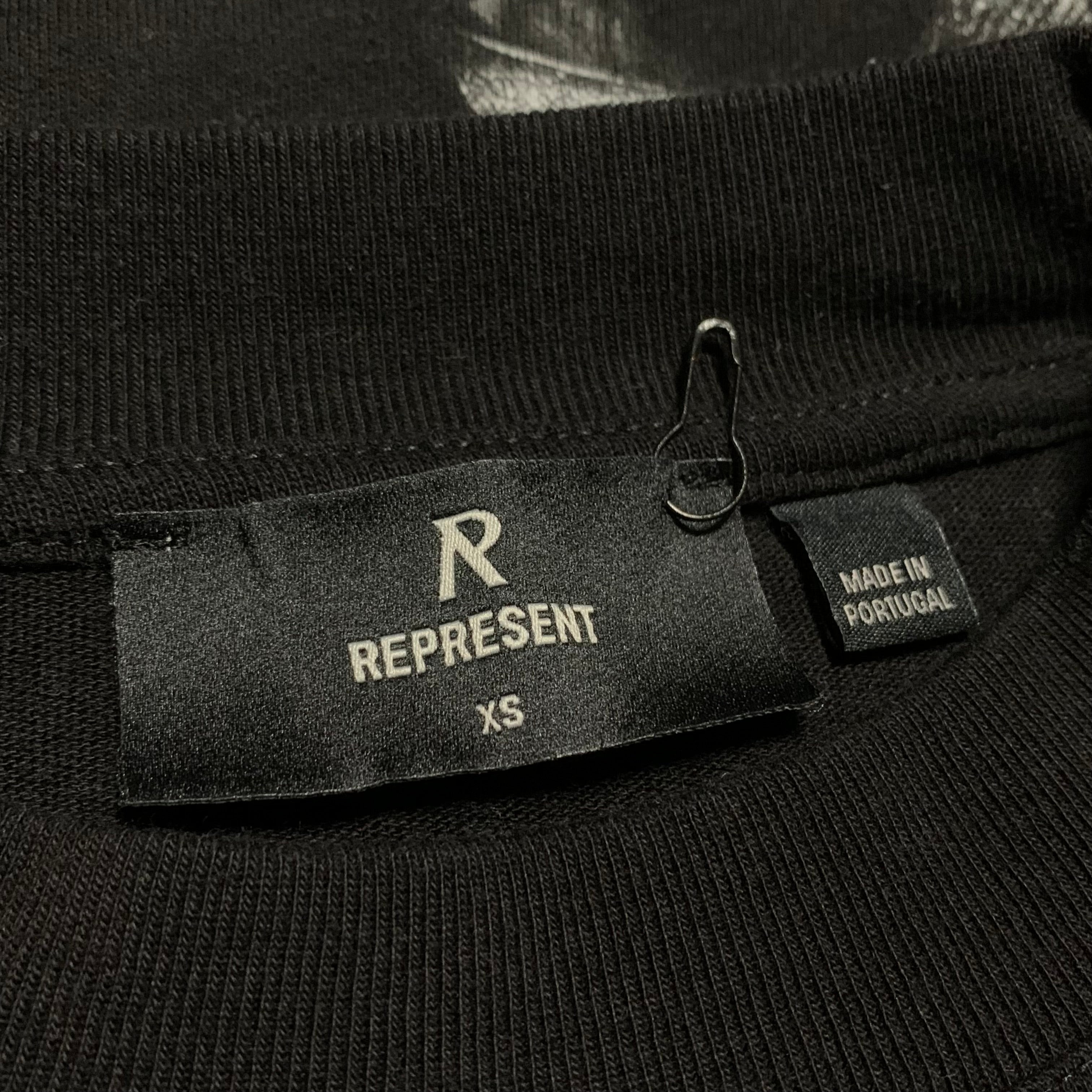 Represent XS Elegance Unicorn Black Tee