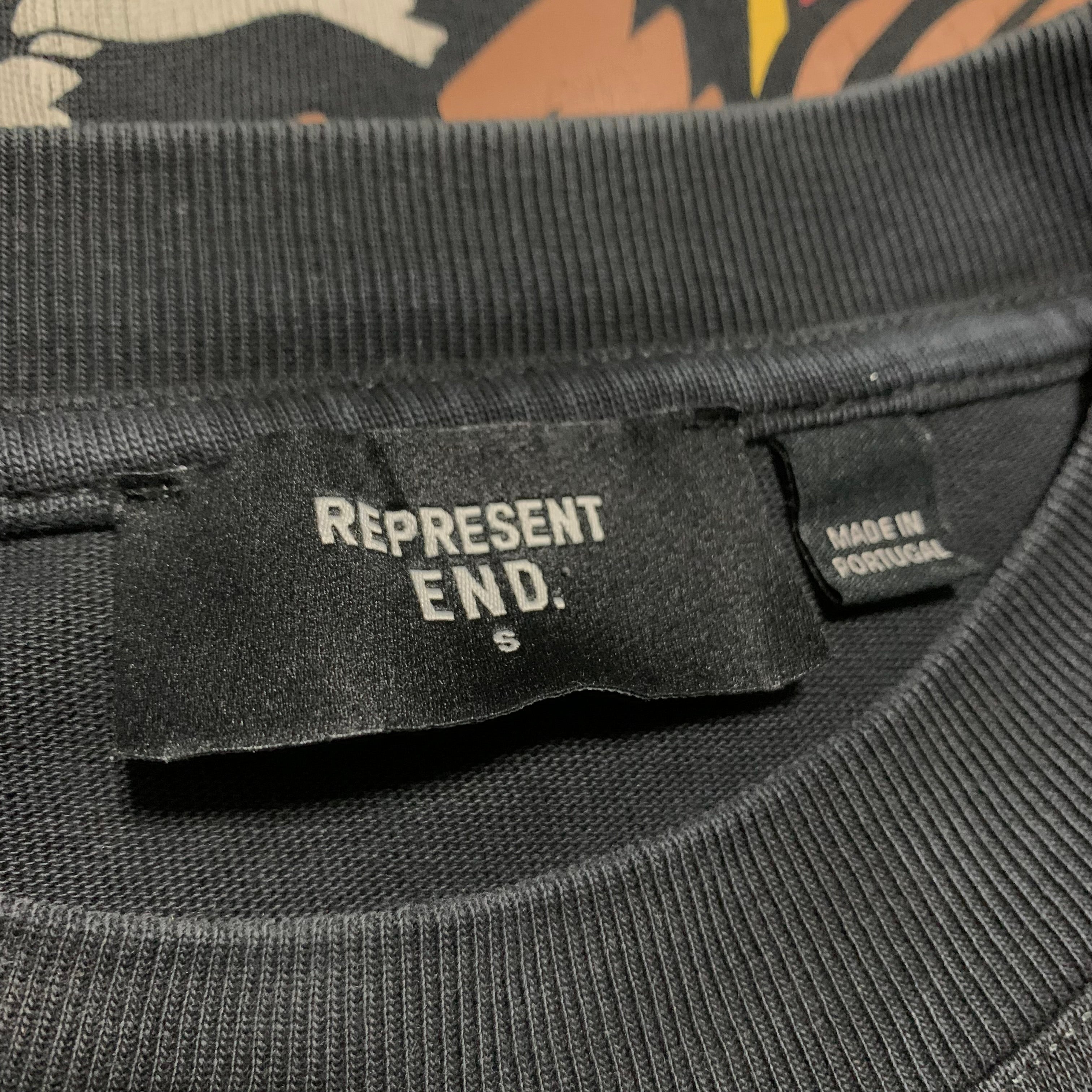 Represent Small Eagle End Stained Black Tee