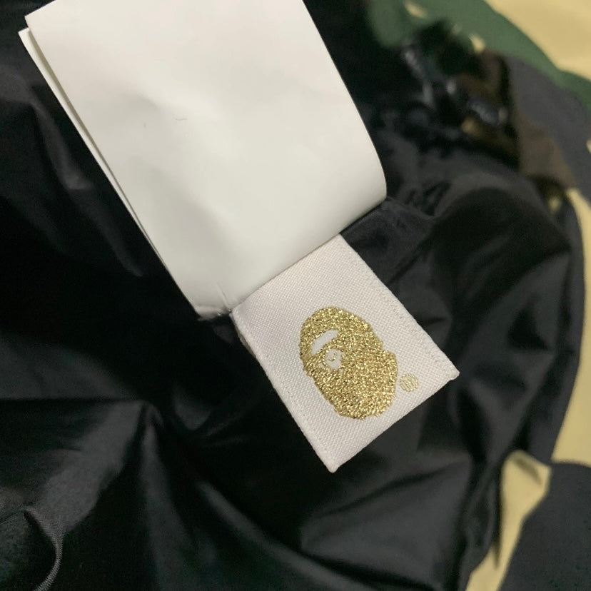 Bape Medium Snowboard Jacket Yellow 1st Camo Jacket A Bathing Ape
