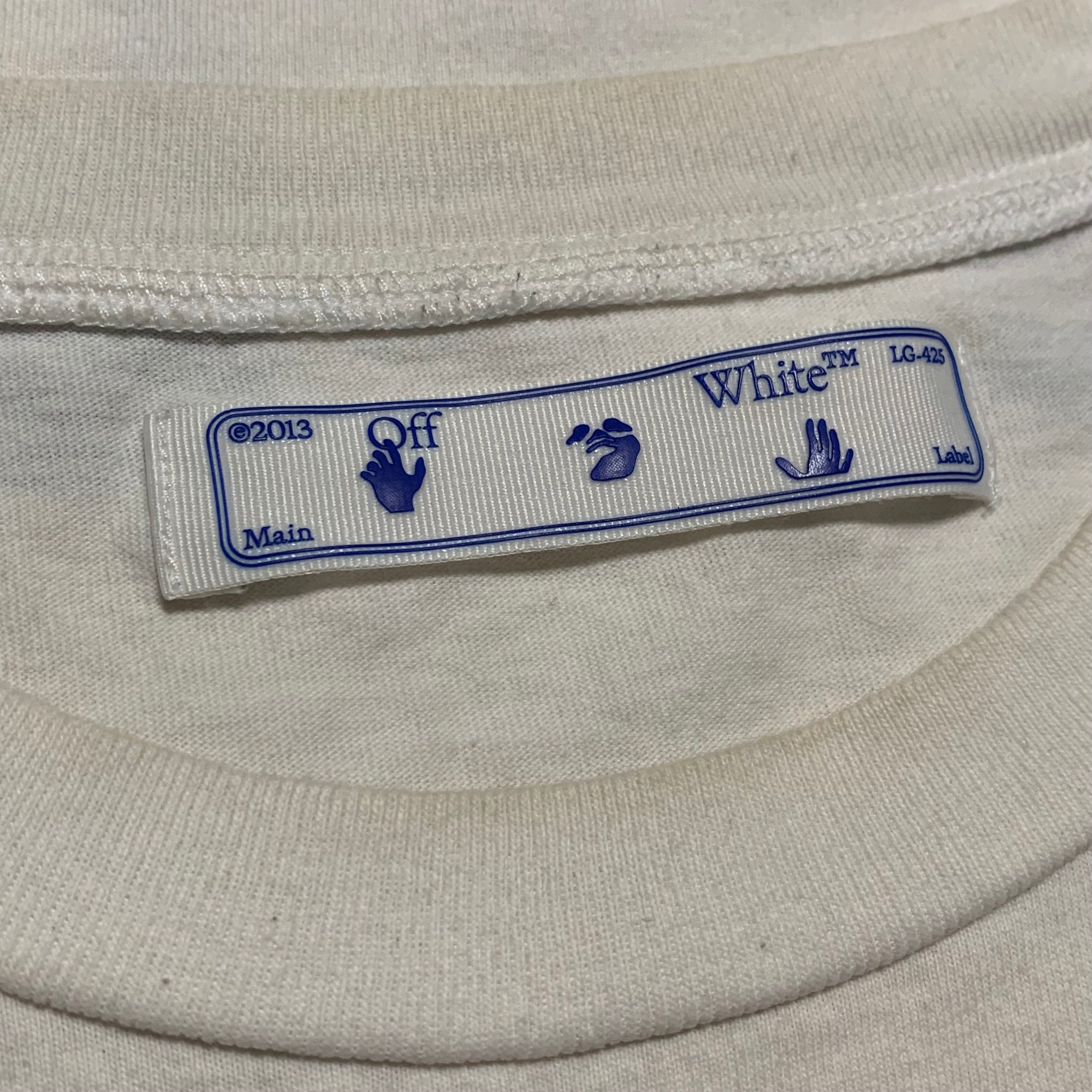Off White Medium Caravaggio Arrows White Tee Virgil Abloh