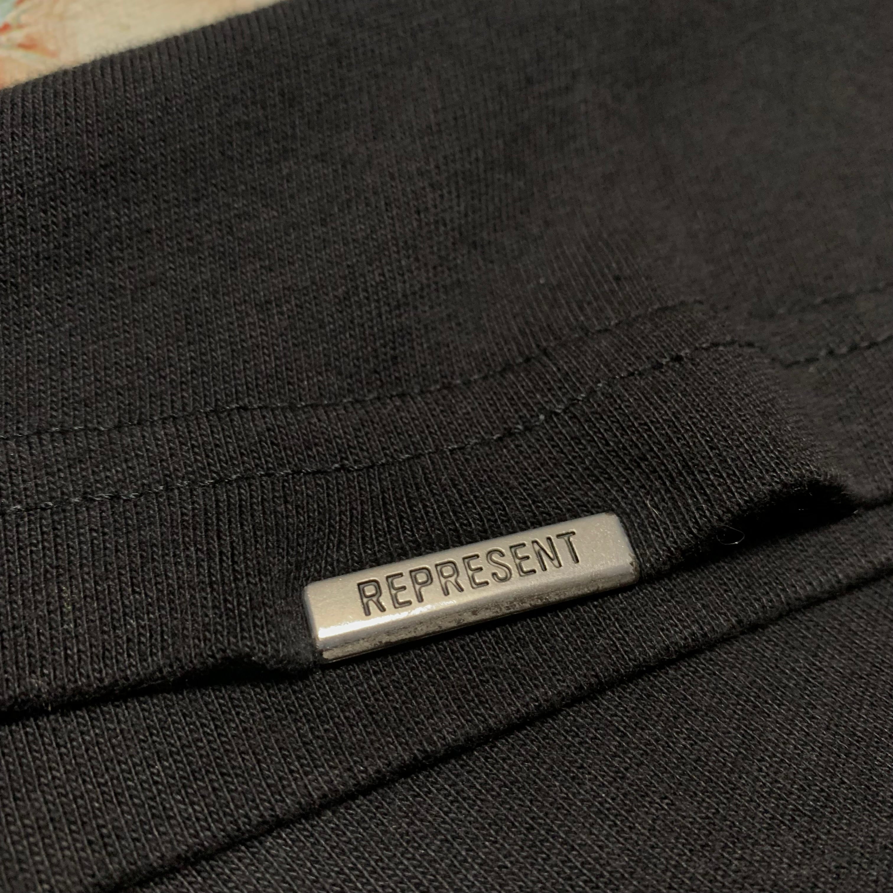 Represent Small Enduring Spirit Off Black Tee