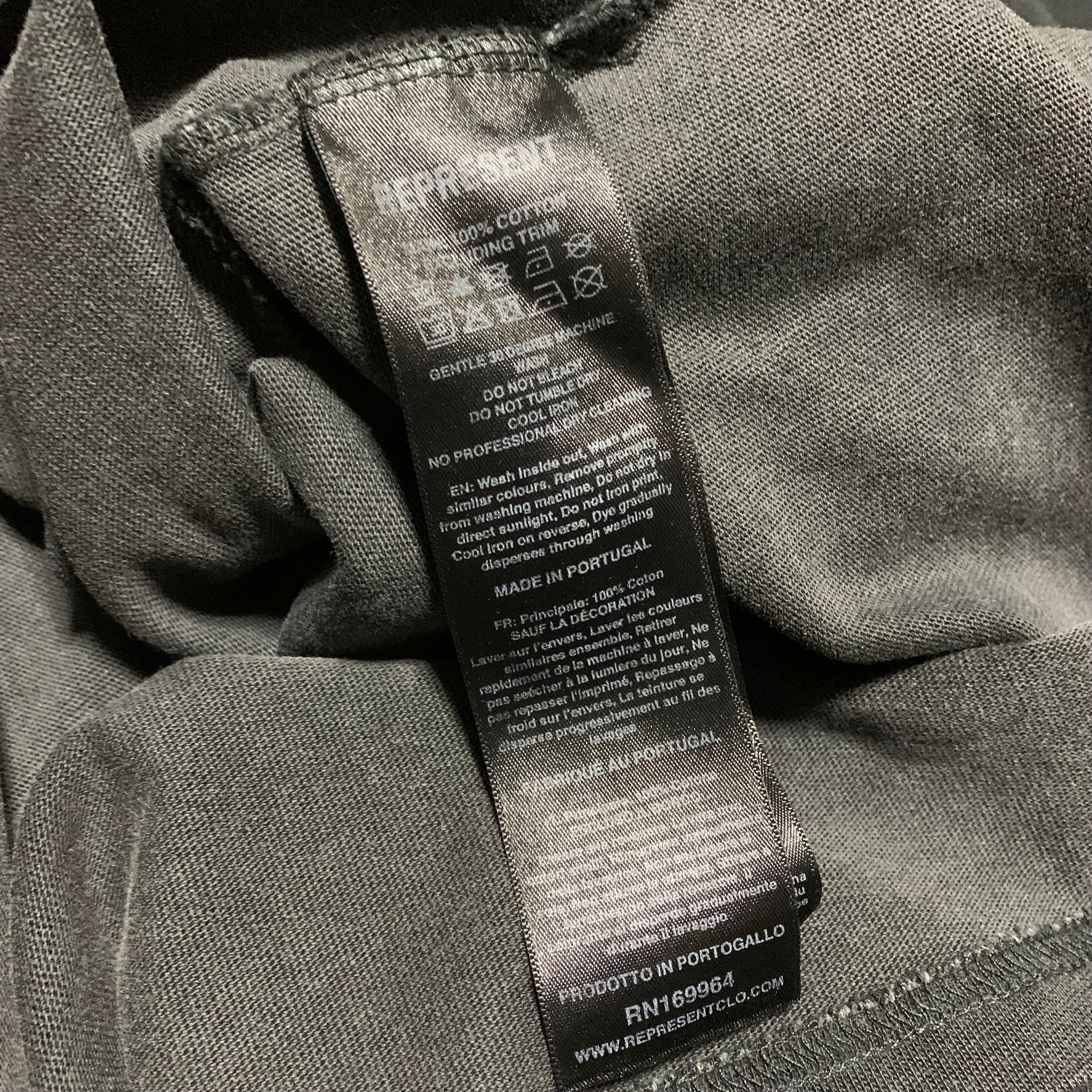 Represent XL Only The Strong Survive Vintage Black Tee Shark