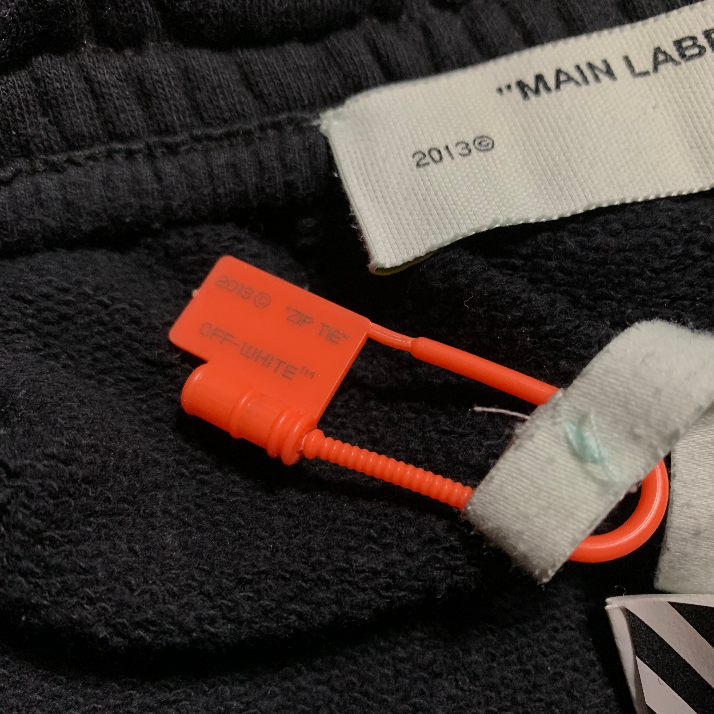 Off White Medium Shorts Airport Arrows Black Bottoms Virgil Abloh