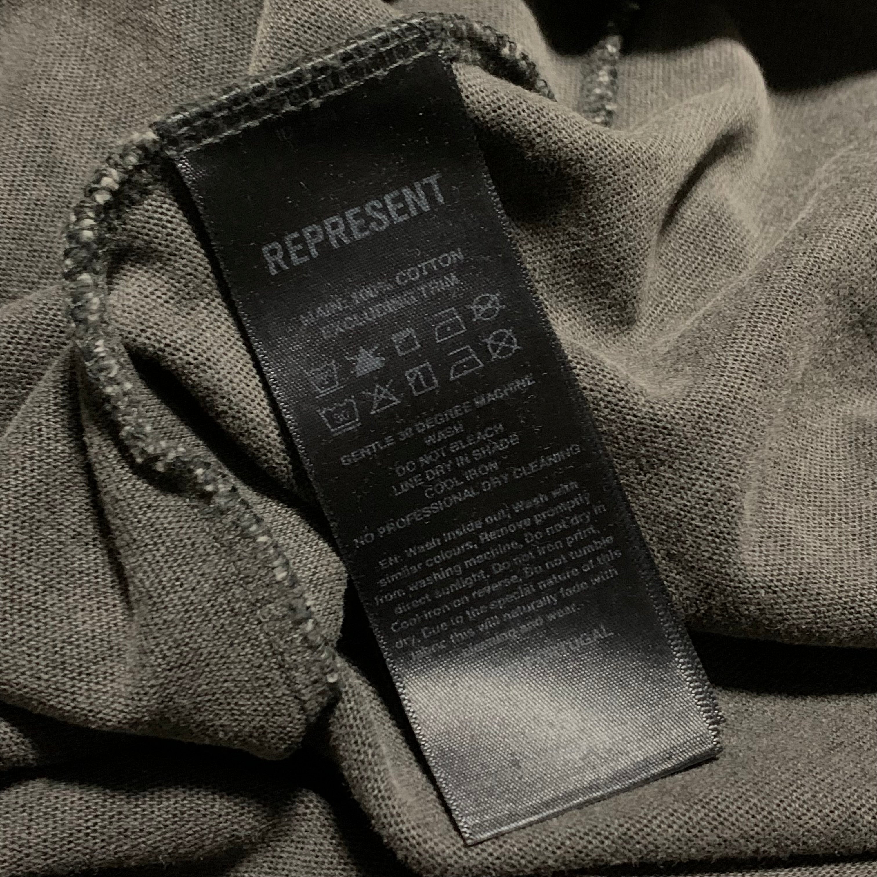 Represent XL Thoroughbred Dog Vintage Black Tee