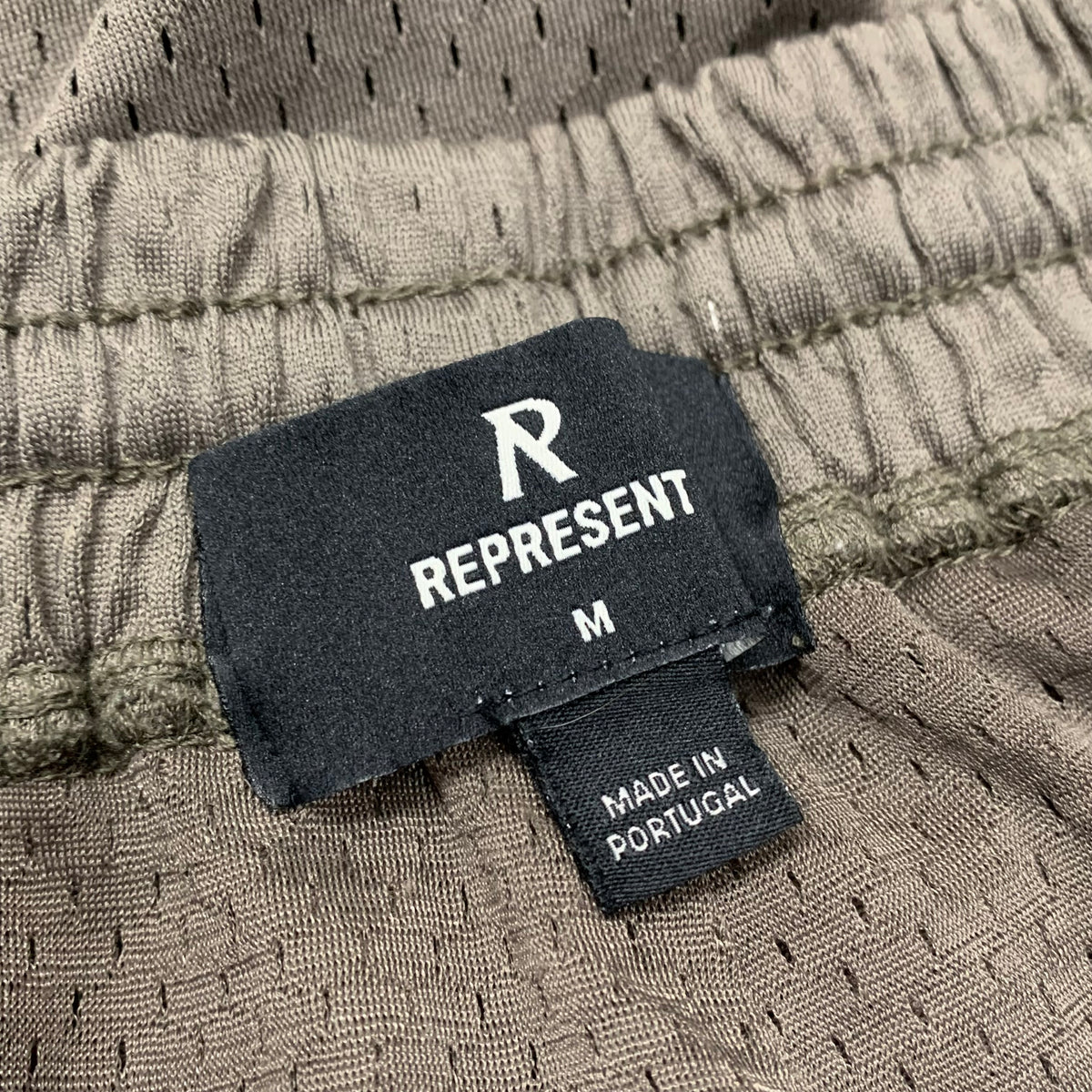 Represent Medium Shorts Owners Club Vintage Khaki Grey Bottoms