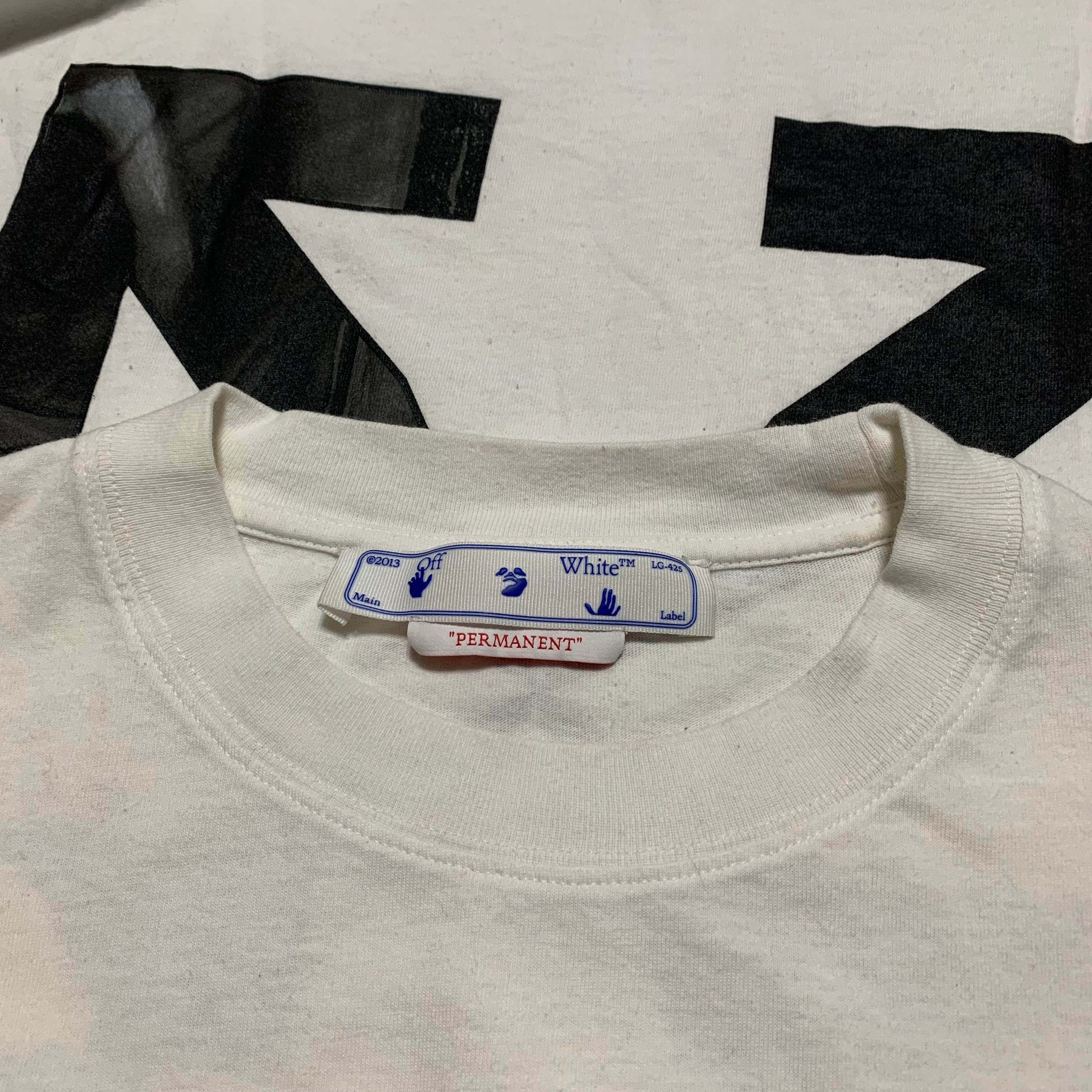 Off White Medium Caravaggio Arrows White Tee Virgil Abloh