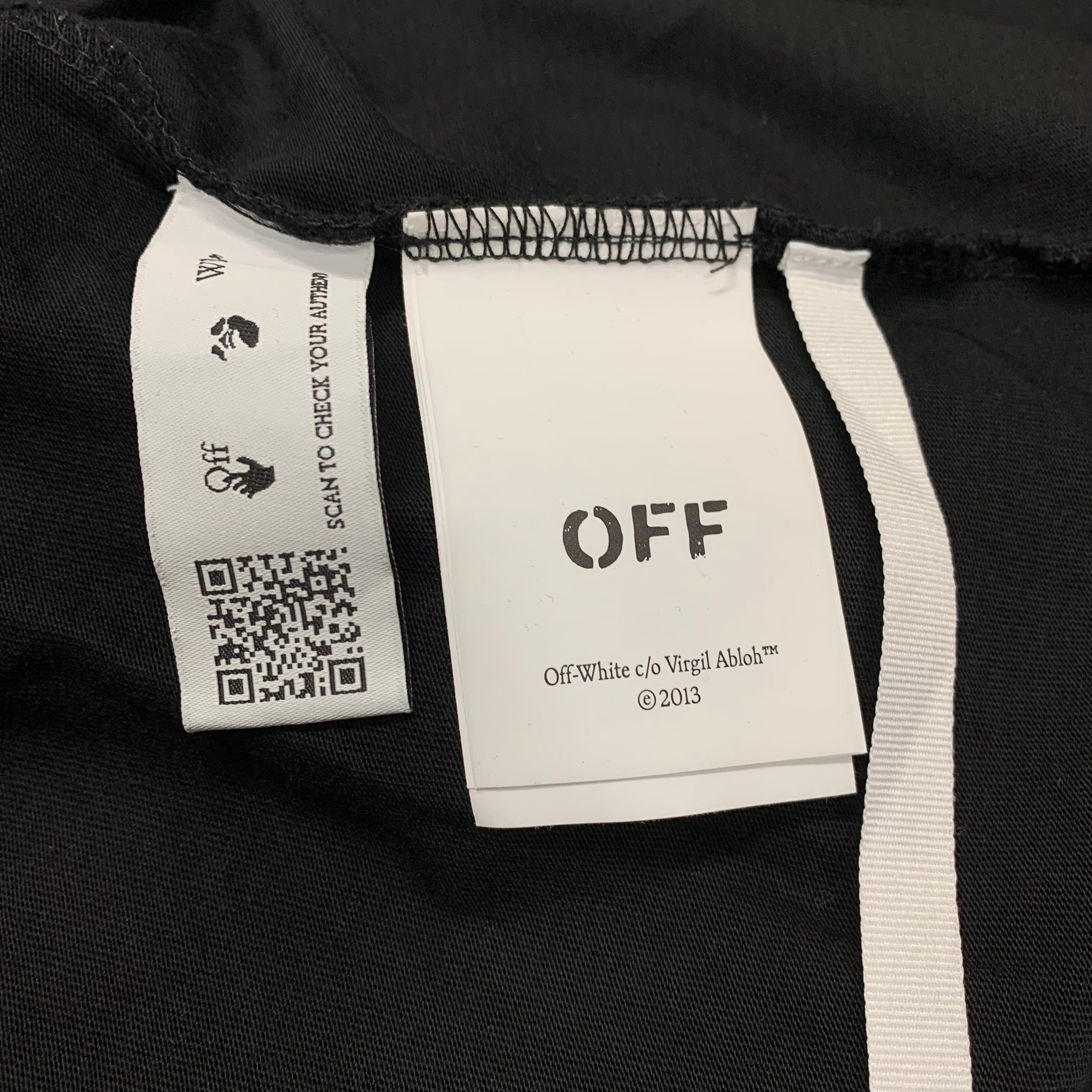 Off White Medium Tee Brick Arrows Black T-Shirt Virgil Abloh