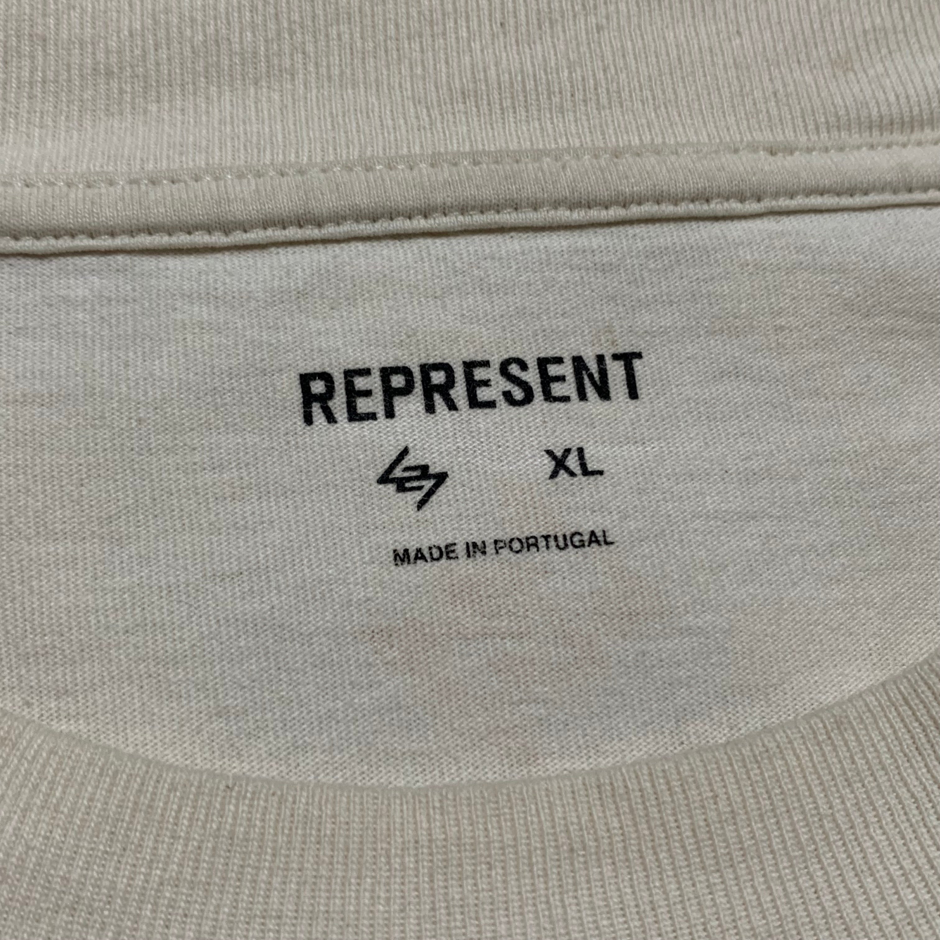 Represent XL On His Shoulders Antique White Tee