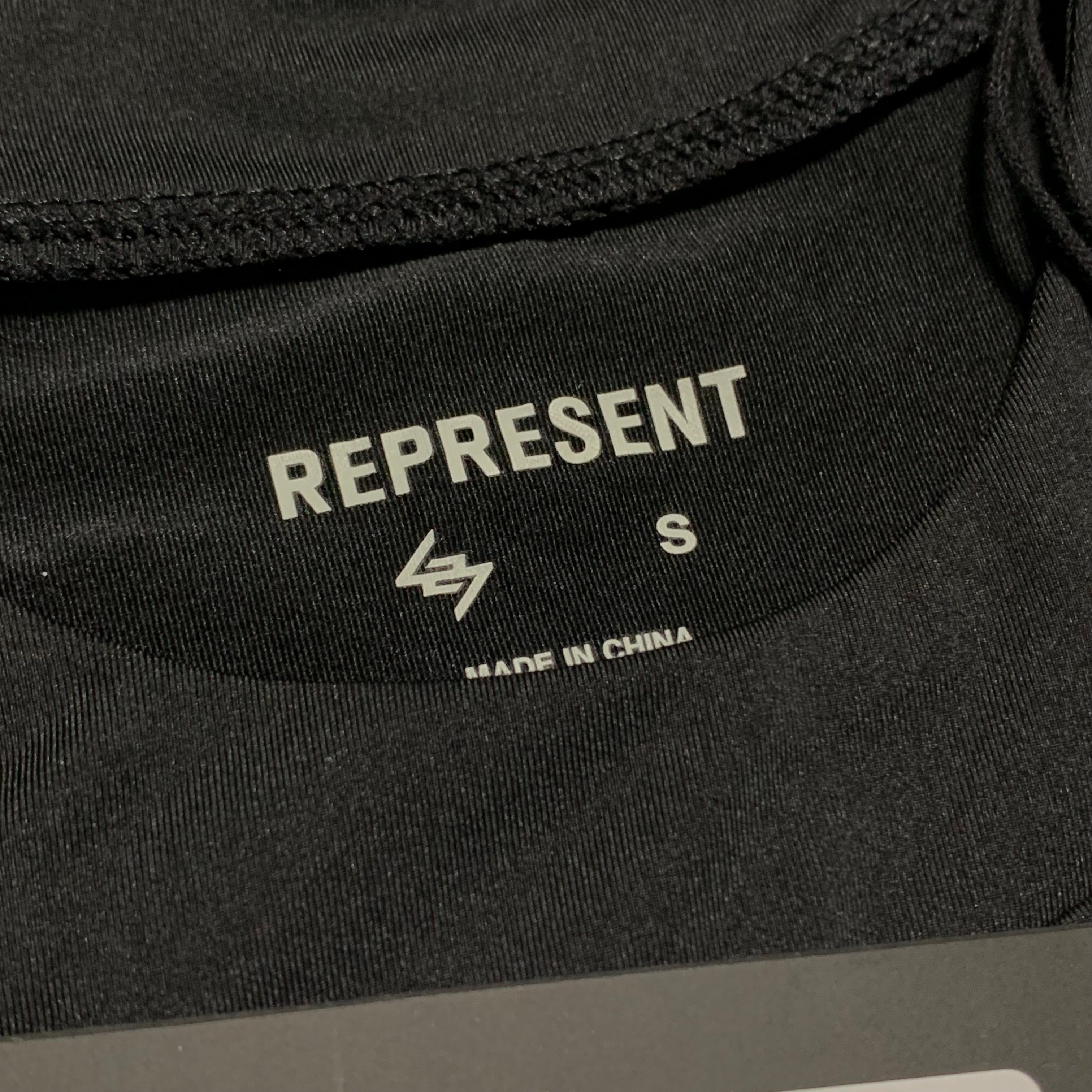 Represent Small 247 Compound Black Tee Gym Top