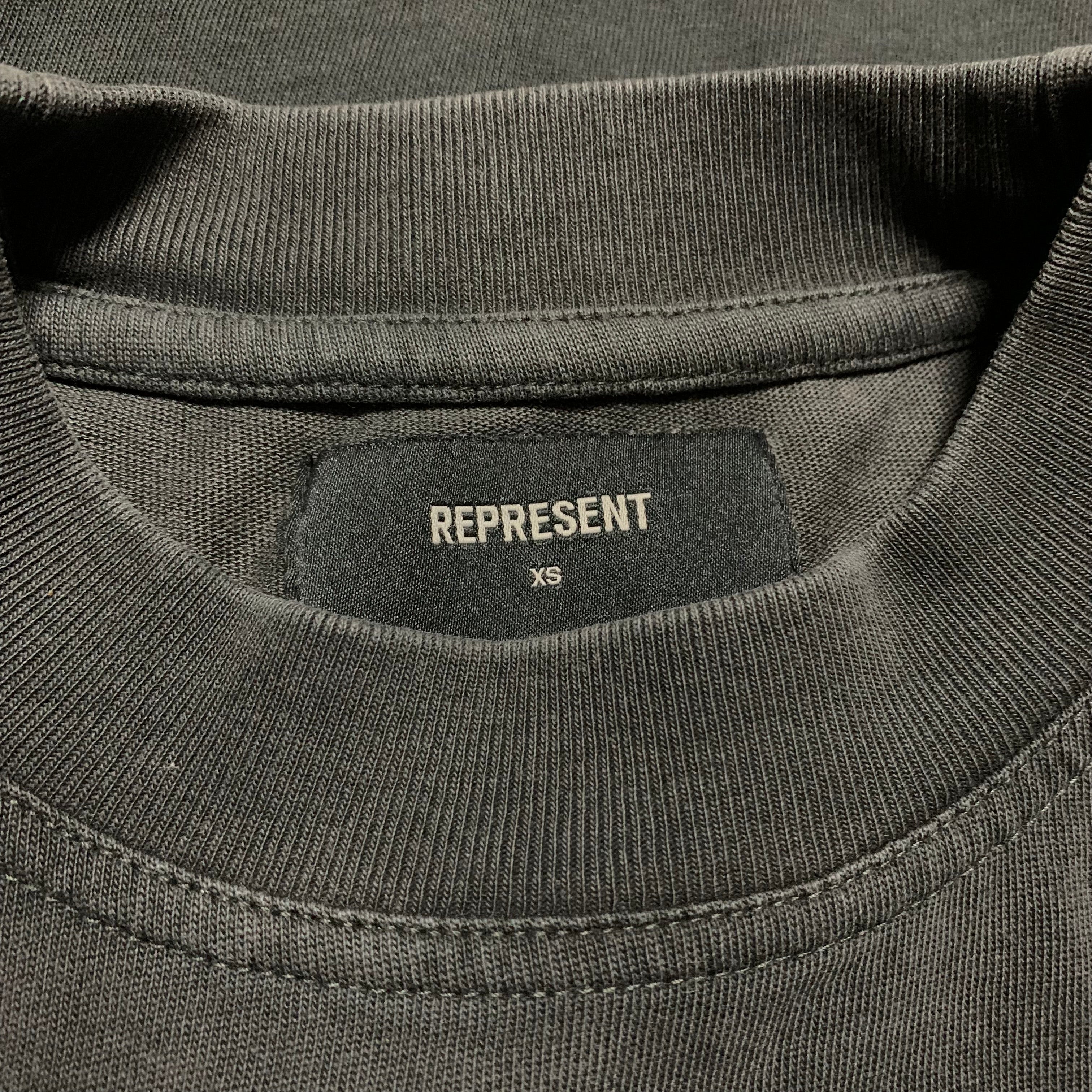 Represent XS Feel The Heat Vintage Black Tee