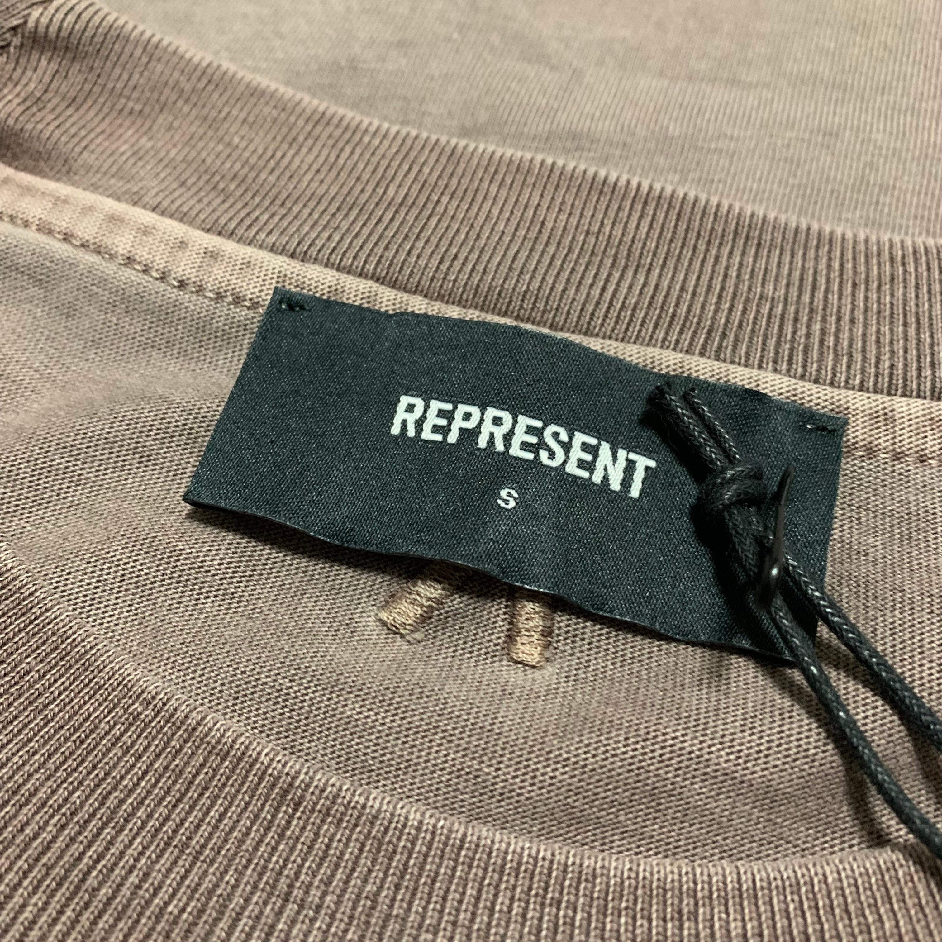 Represent Small Initial Fog Tee