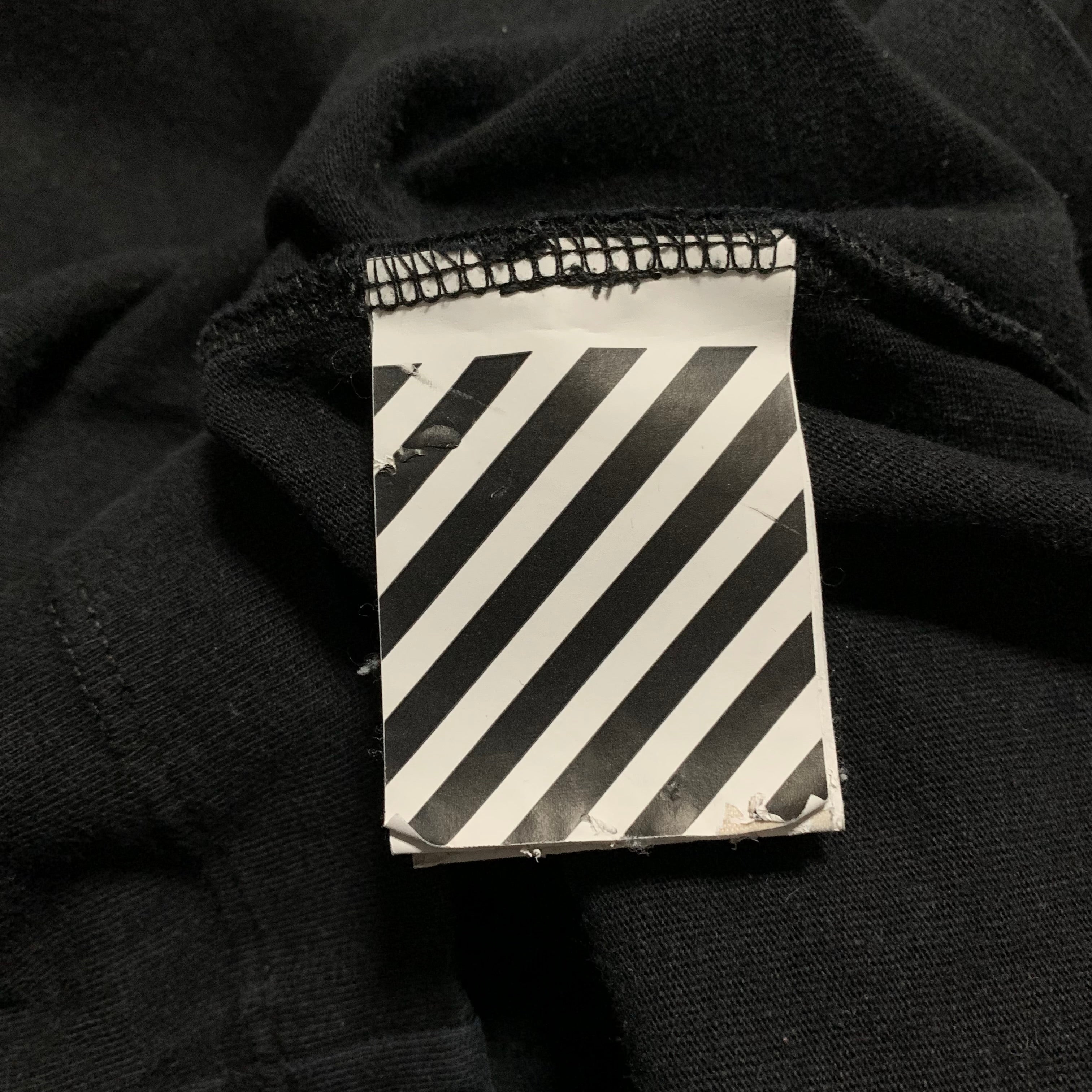 Off White Medium Arrows Black Tee Virgil Abloh